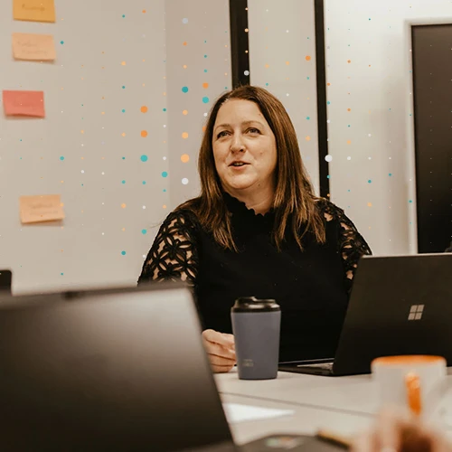 consultant commenting in meeting