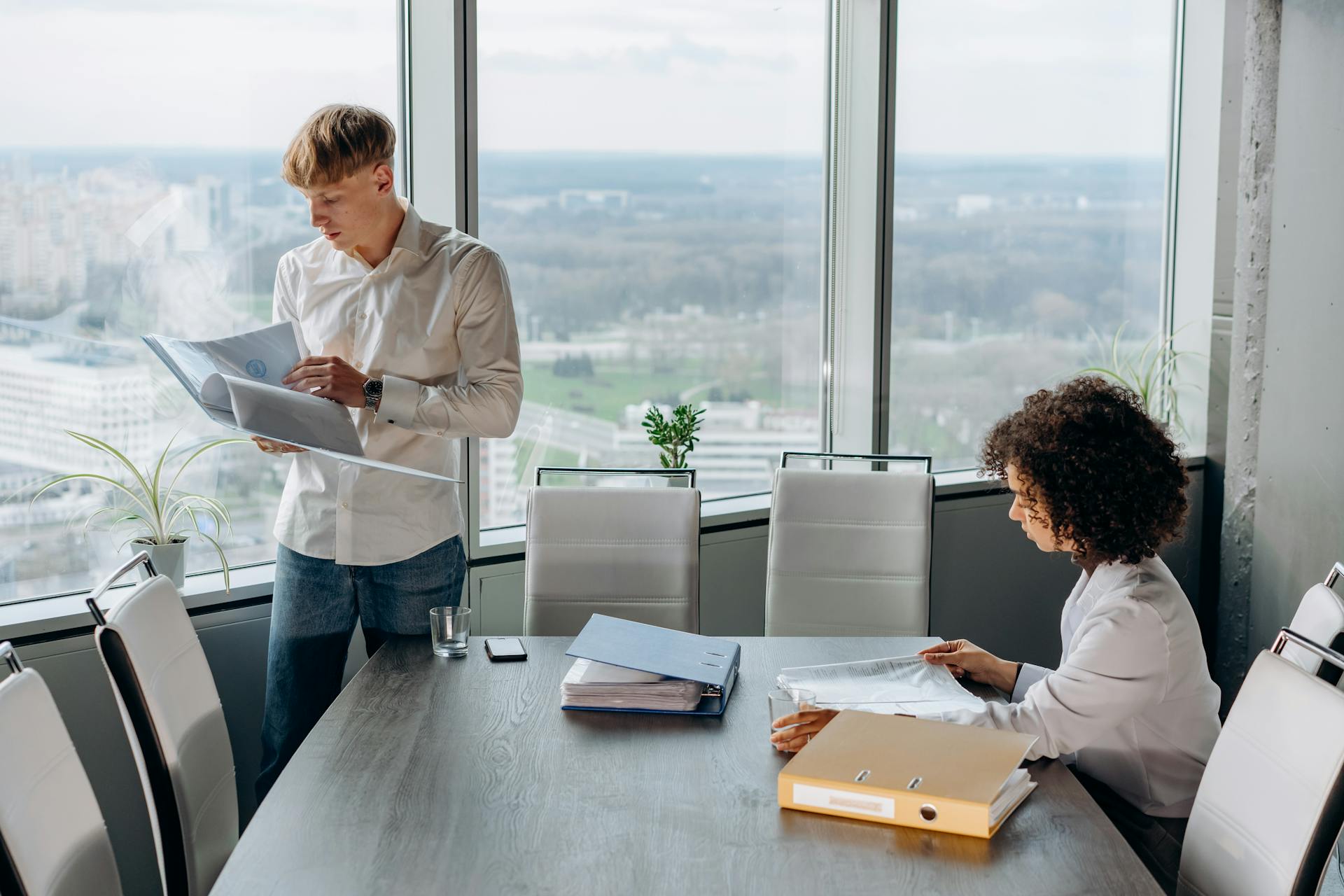 Electronic Books and Records Management