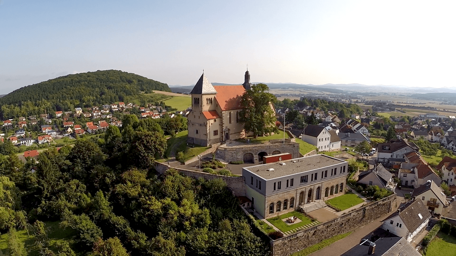 Gemeinde Petersberg Liobakirche