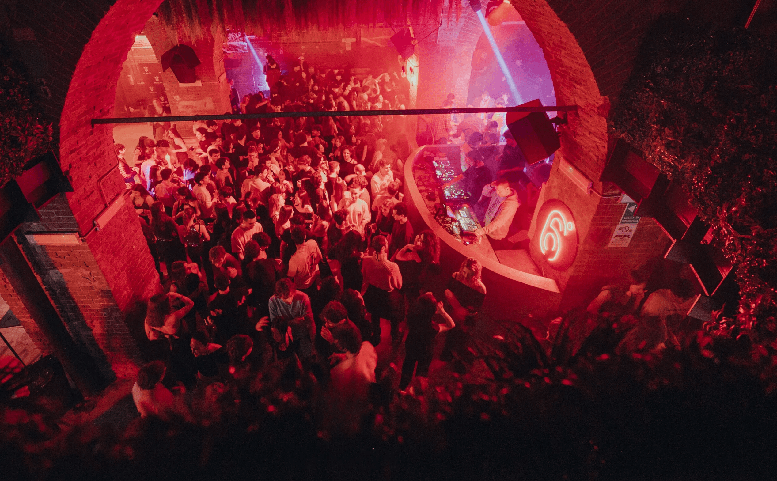 crowd of people dancing at Sestopiano Events