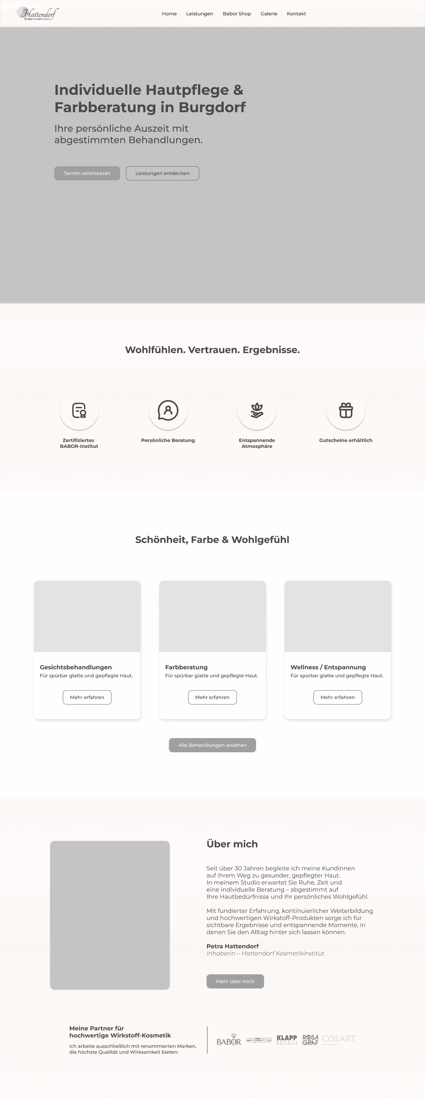 Wireframe des neuen Website-Aufbaus mit klarer Hierarchie und Weißraum.
