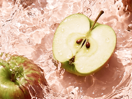 Apfel Essenz am Re:Drink-Point – natürliches Apfelgetränk auf Knopfdruck.