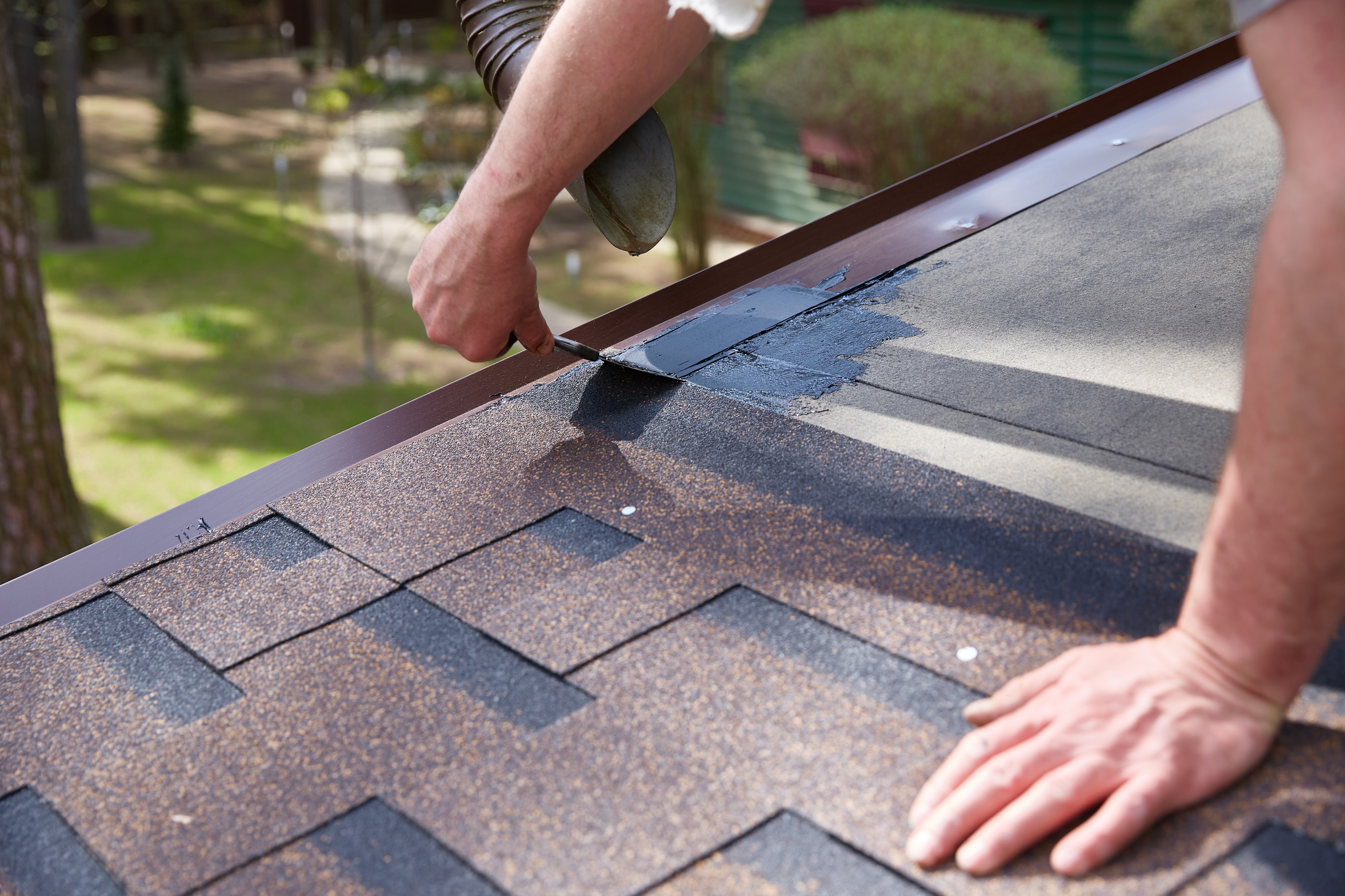 Should you repair or replace your roof? Learn how to identify the warning signs, compare costs, and choose the right solution with Silver Southern—Atlanta’s trusted roofing experts.