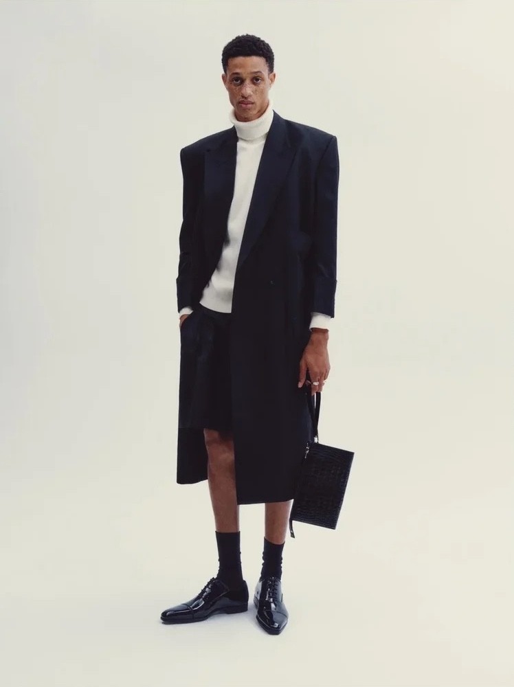 Editorial carousel image 22
