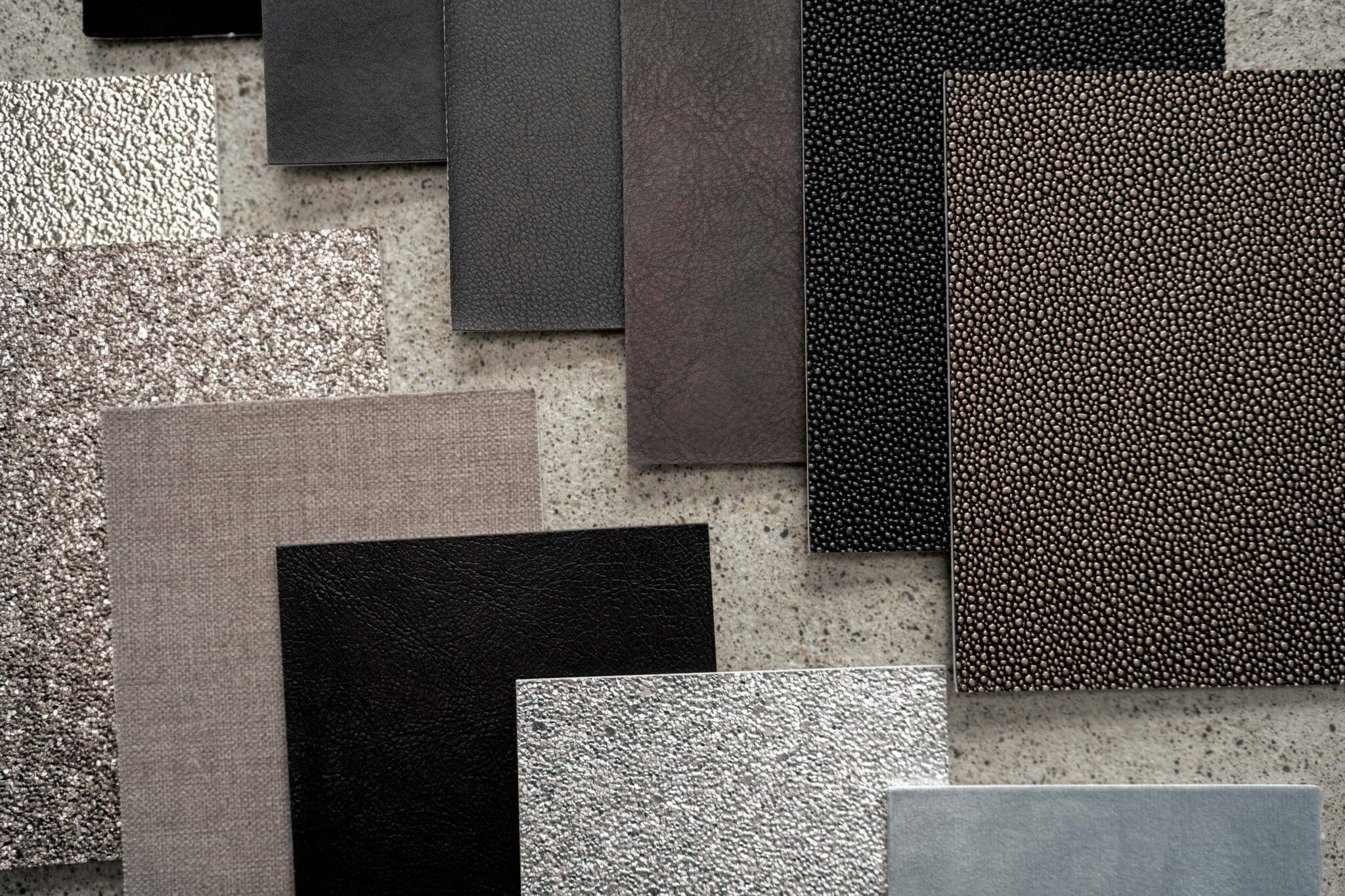 Elegant boudoir photography book by Ramona in Solothurn, Switzerland.