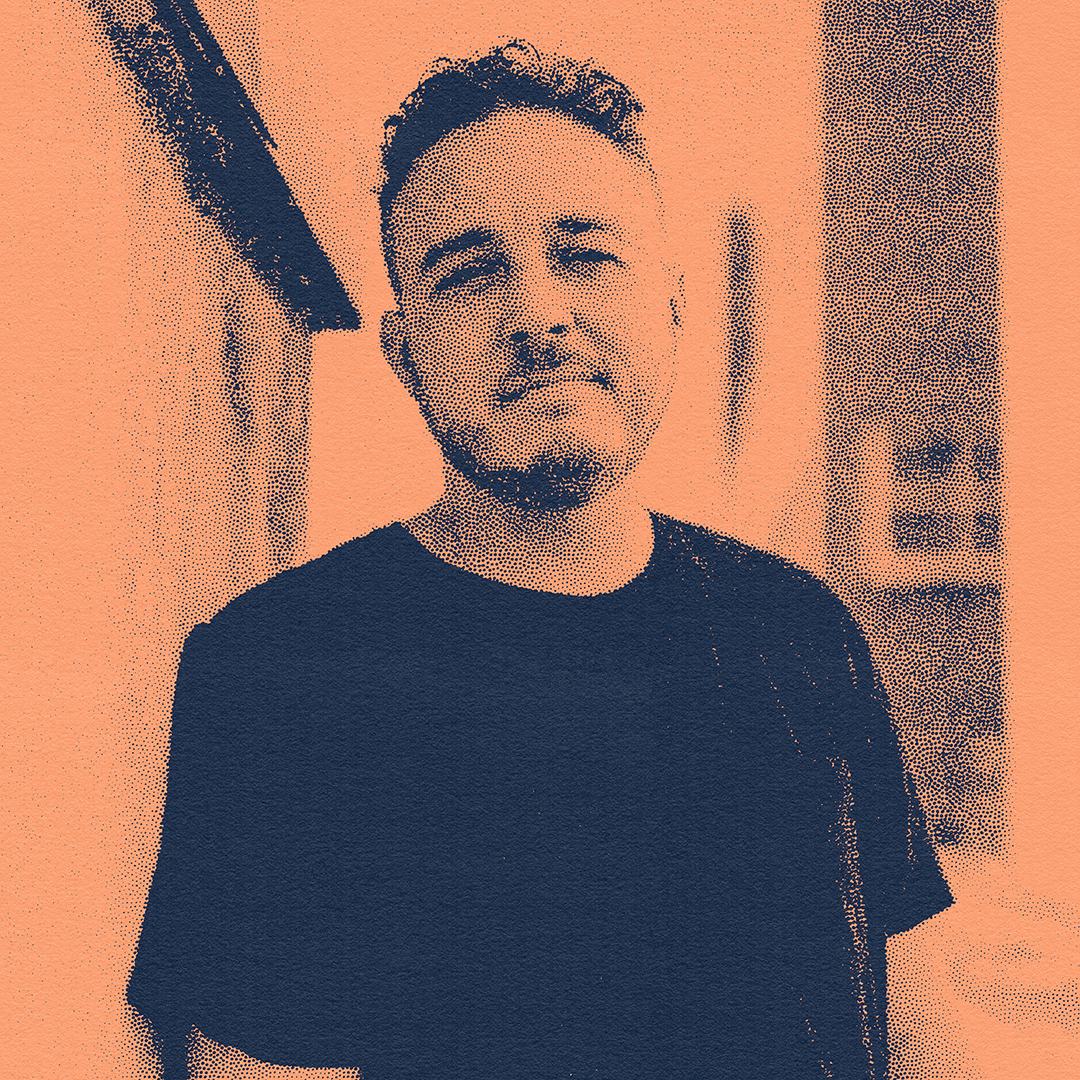 Portrait of designer and illustrator Jared Sylvia on the contact page.