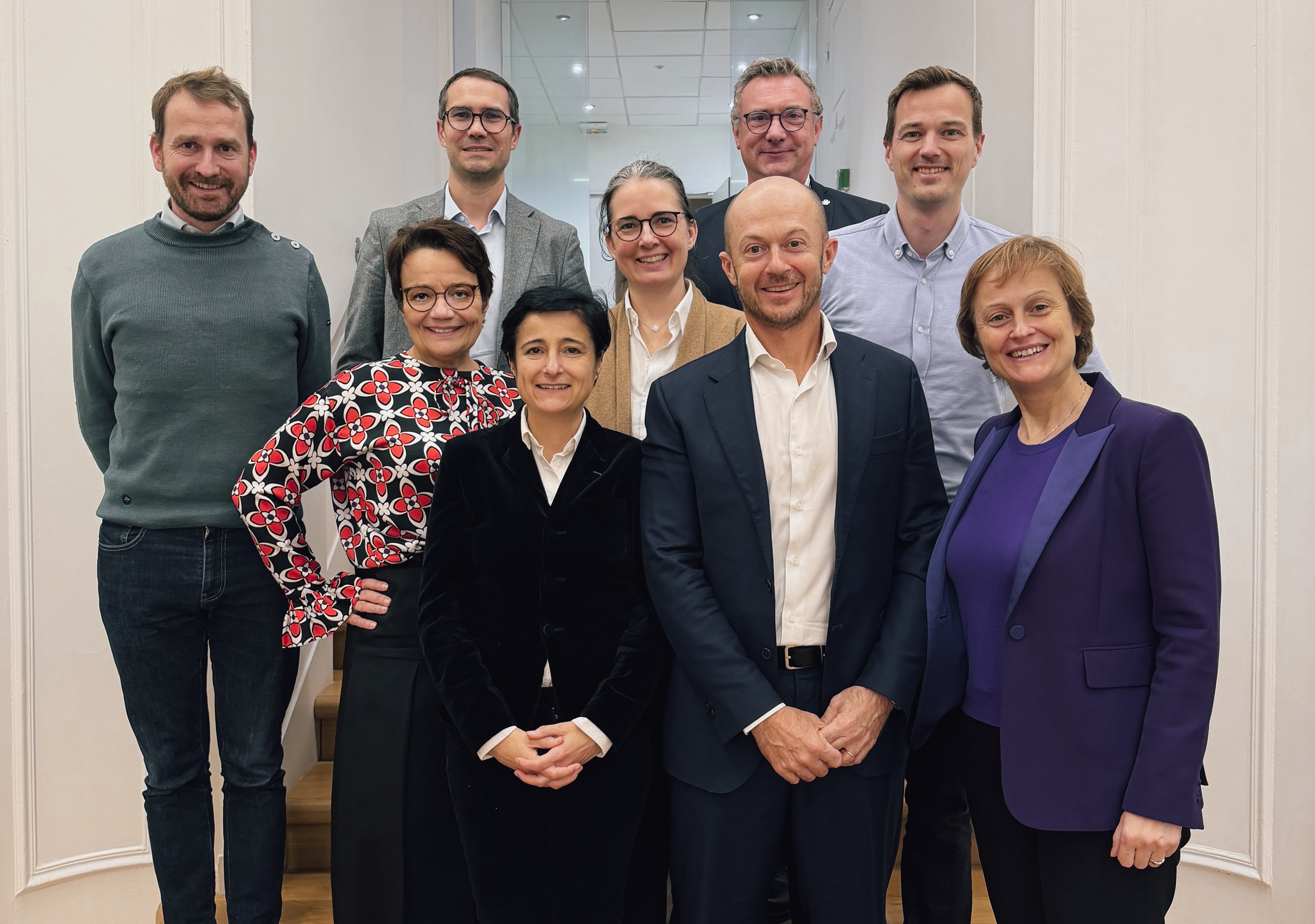 Photo (from left to right): Quentin Michon, CFO Harvest; Sonia Fendler, Deputy Managing Director Harvest France; Yannick Raynard, CTO Harvest; Virginie Fauvel, CEO Harvest; Alix de Carné, CHRO Harvest; Massimiliano Merlo, CEO Firstance; Vincent Lascoux, COO Harvest; Ralf Heim, Founder & Co-CEO Fincite; Delphine Asseraf, Deputy CEO Harvest.