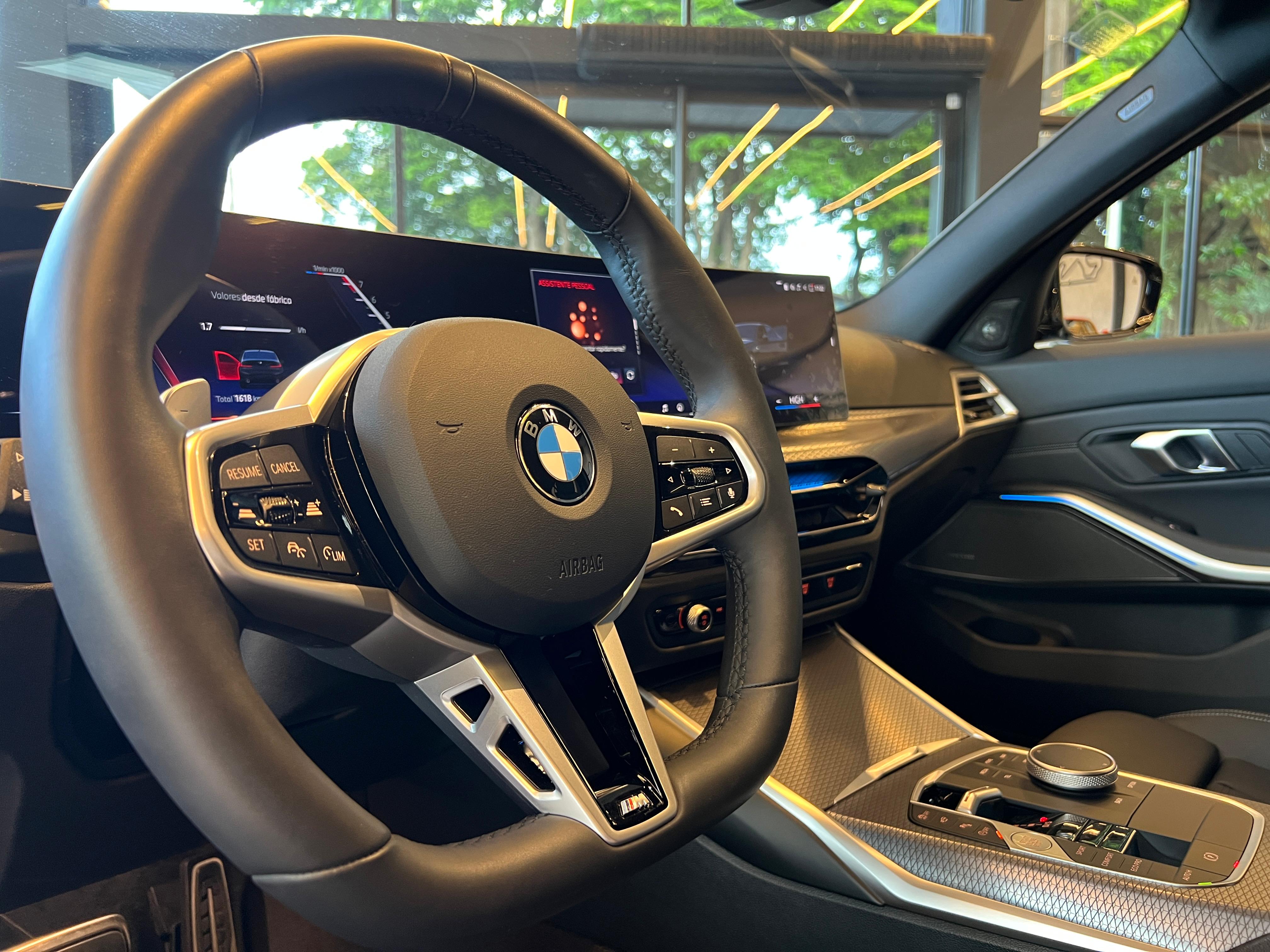 Bmw-320i-msport-29select