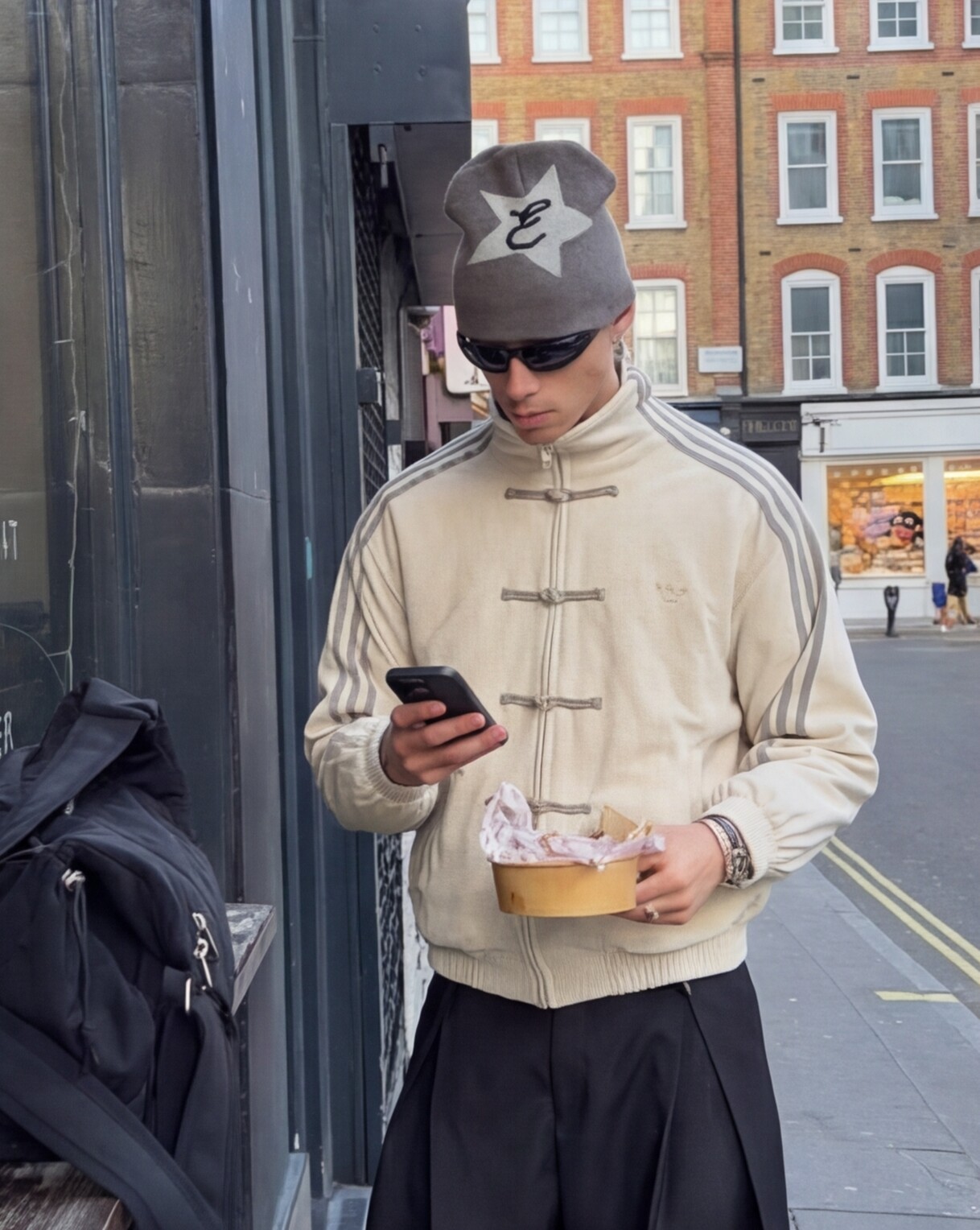 Minimal Street Jacket with Pleated Trousers