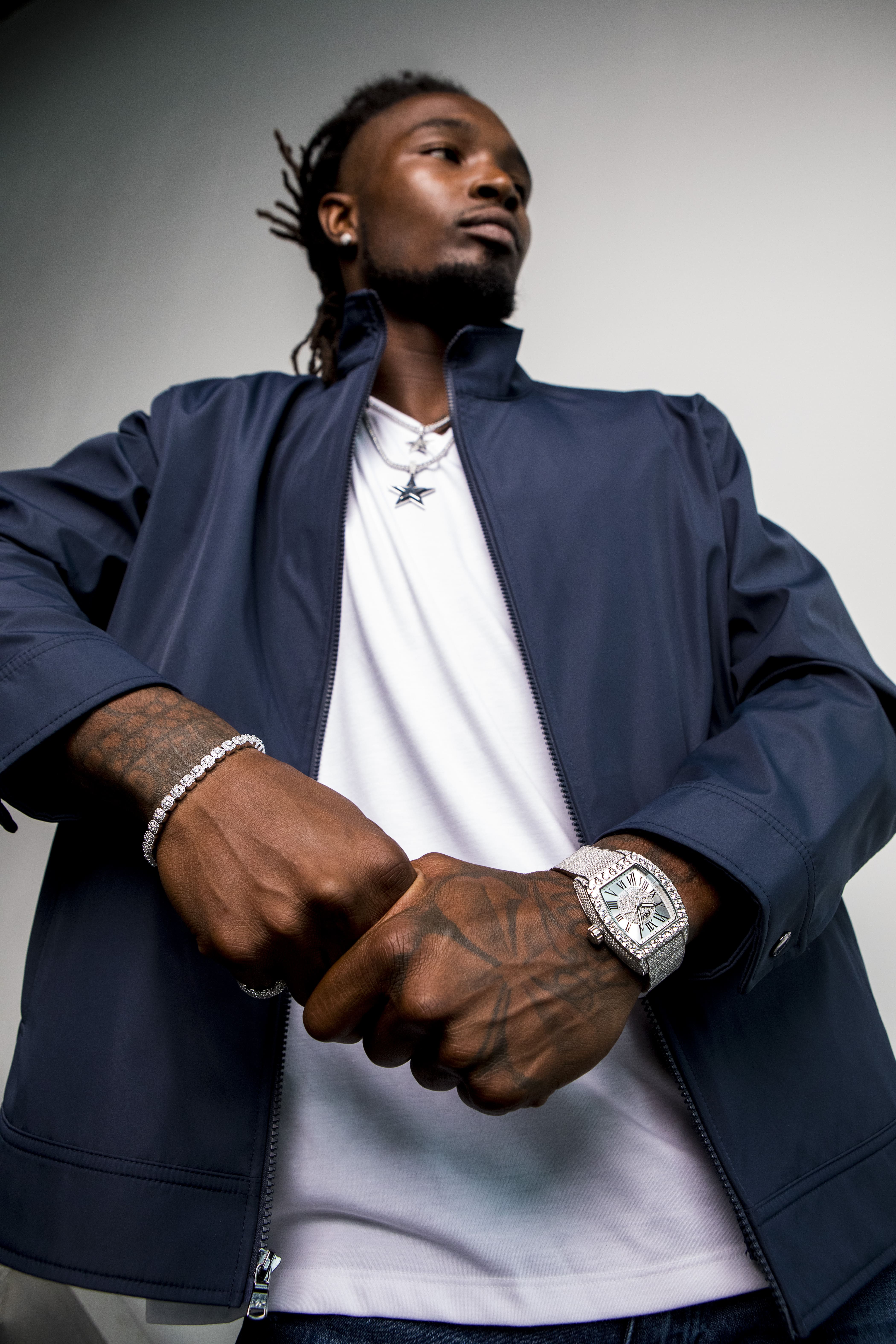 Kevin Elliot- NFL-Shop Gld styled by miami celebrity fashion stylist Steven Lassalle