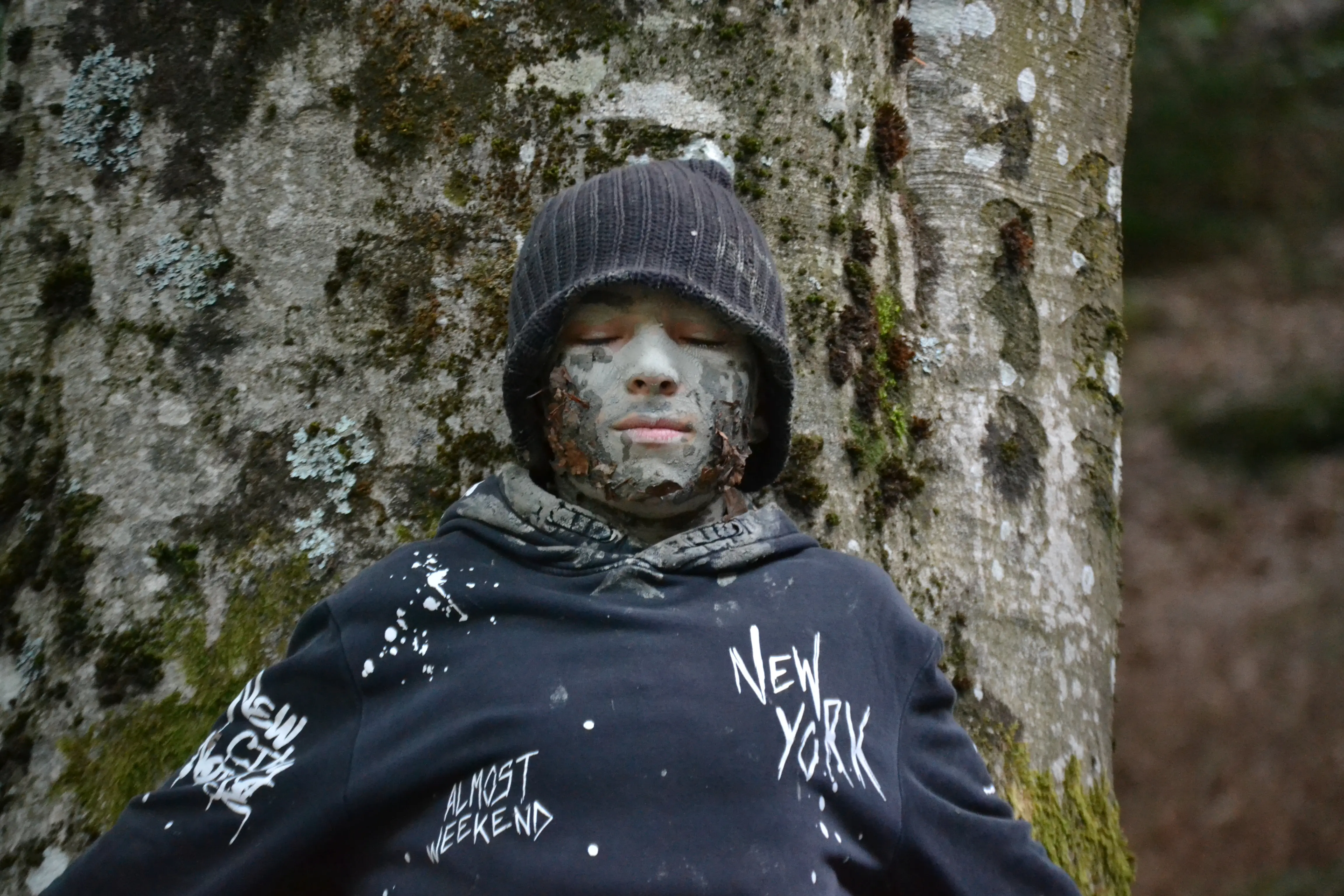 Andrea Modesti, istruttore di survival e bushcraft, esperto in campi avventura per ragazzi e corsi di sopravvivenza outdoor