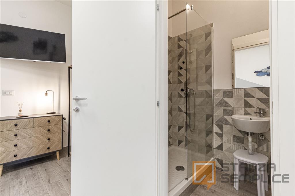 Spacious 35 sqm room in Viale Adua, Sassari