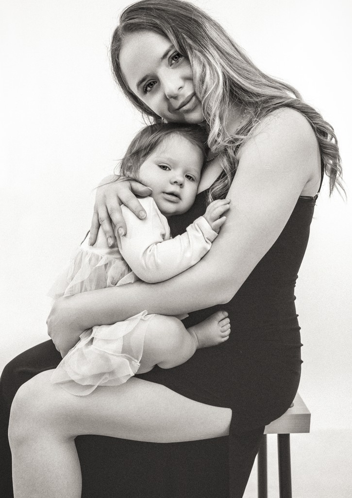 Rituel photographique — portrait artistique — confiance en soi — estime de soi — image de soi — fragment photographique — relique intime Maison Elion — photographe Seine-et-Marne 77 — portrait bespoke sur mesure — timeless photography France — photographie de rituel en France — portrait de luxe — image rare et significative