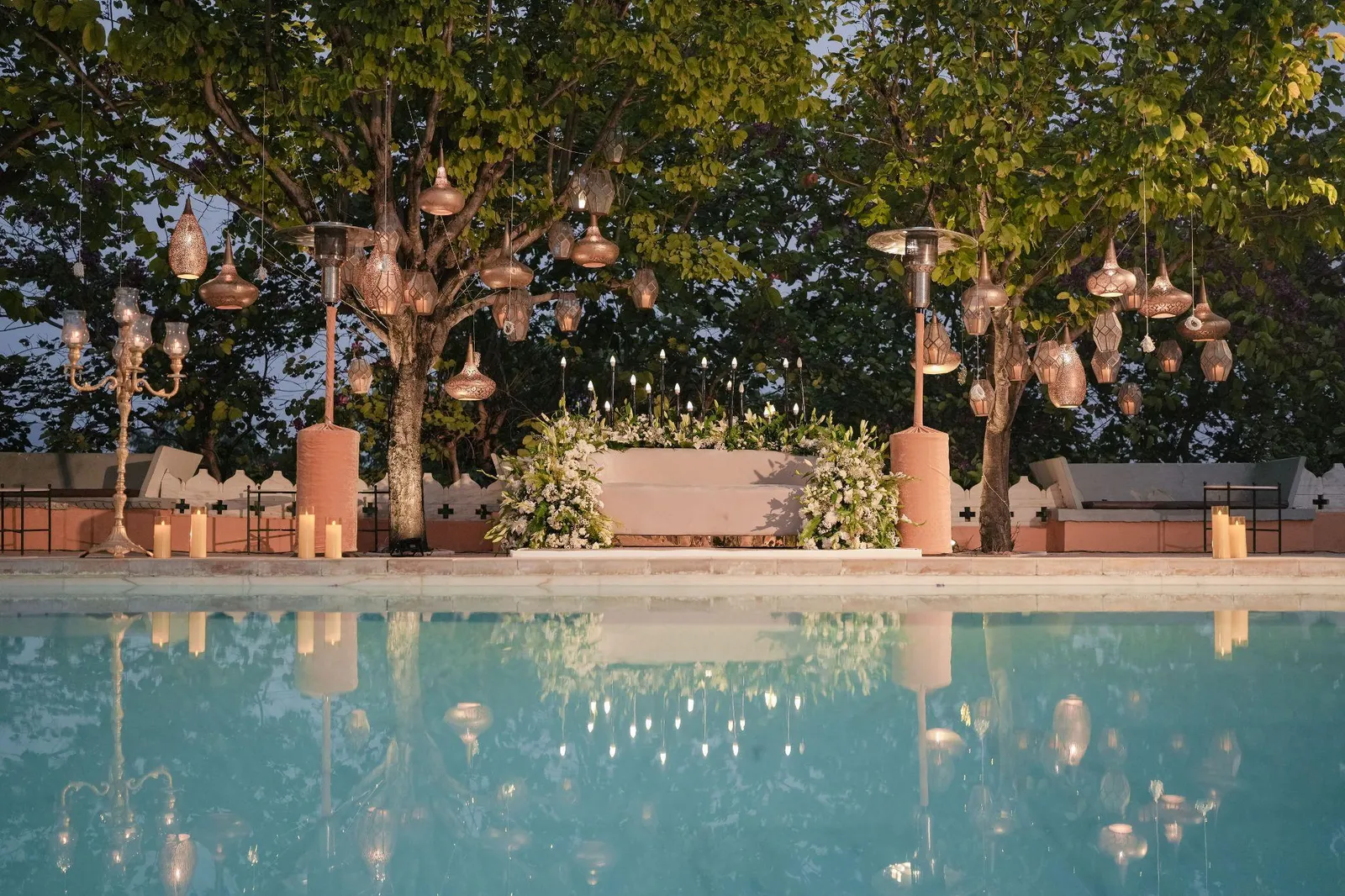 Aesha and Param Silk Legacy Mehendi in gold and mirror at Fatehgarh, Udaipur — Behind The Scene