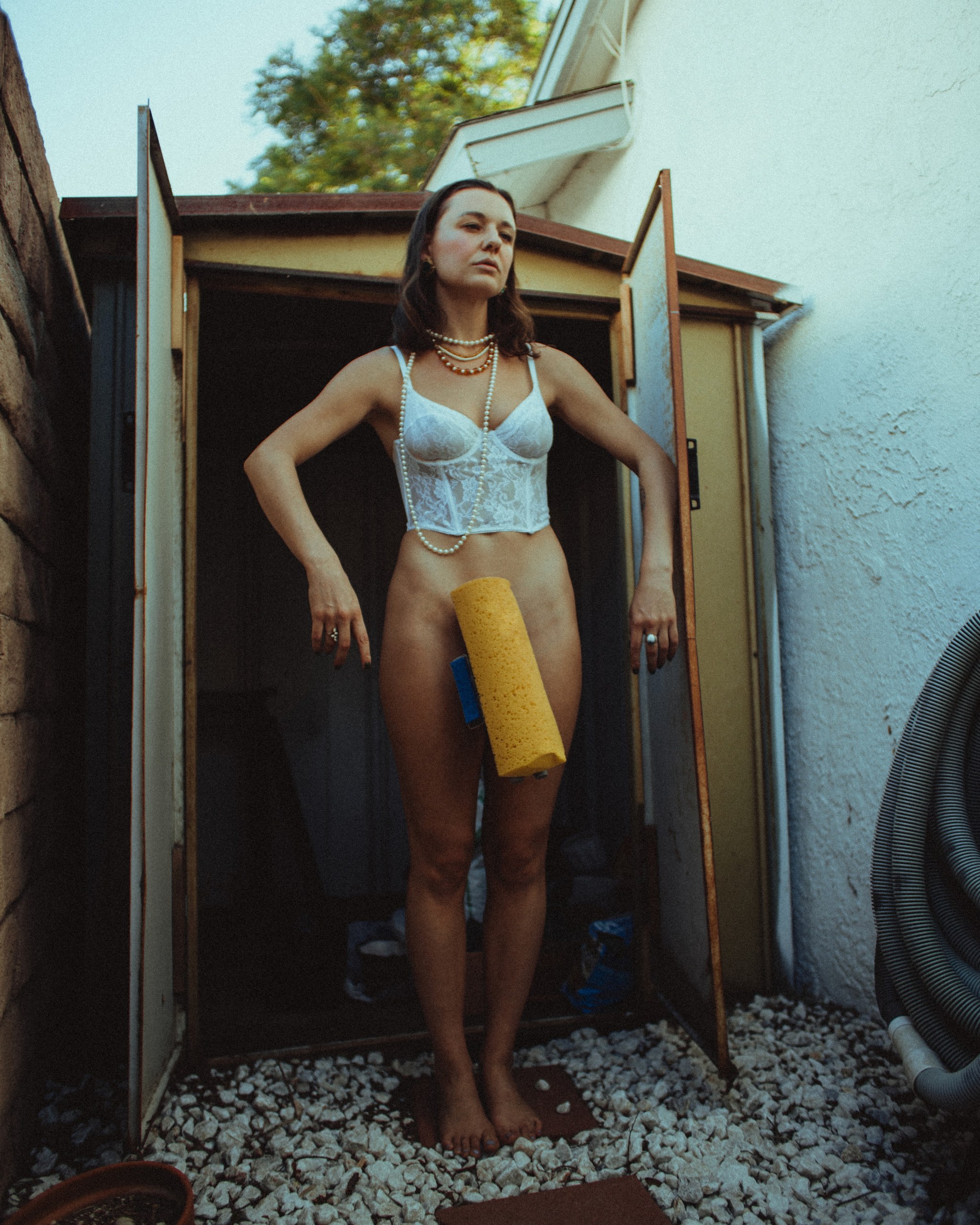 Cecily — Poolside Vibes, Concept, 2023. Photograph by Ryan Joseph.