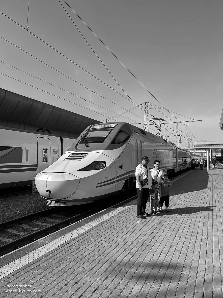 Tashkent, Uzbekistan by photographer Sergei Chyrkov. Ташкент, Узбекистан, фотограф: Сергей Чирков.