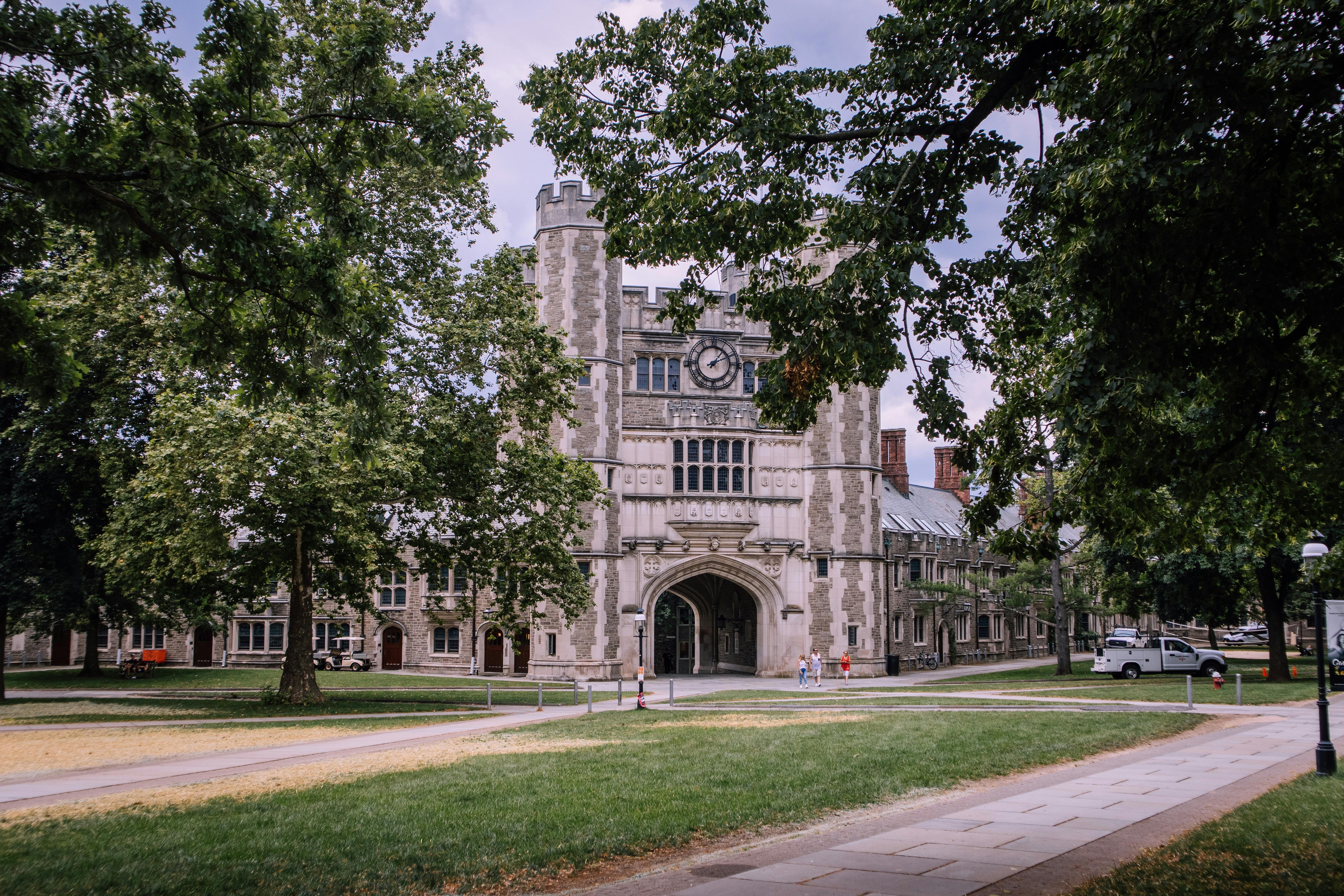 The Noir & Mystery Stage is located in the central quad, look for the tall black banners.