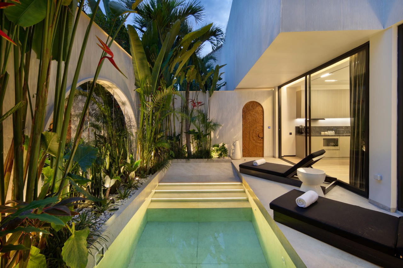 Contemporary 3-bedroom villa in Canggu