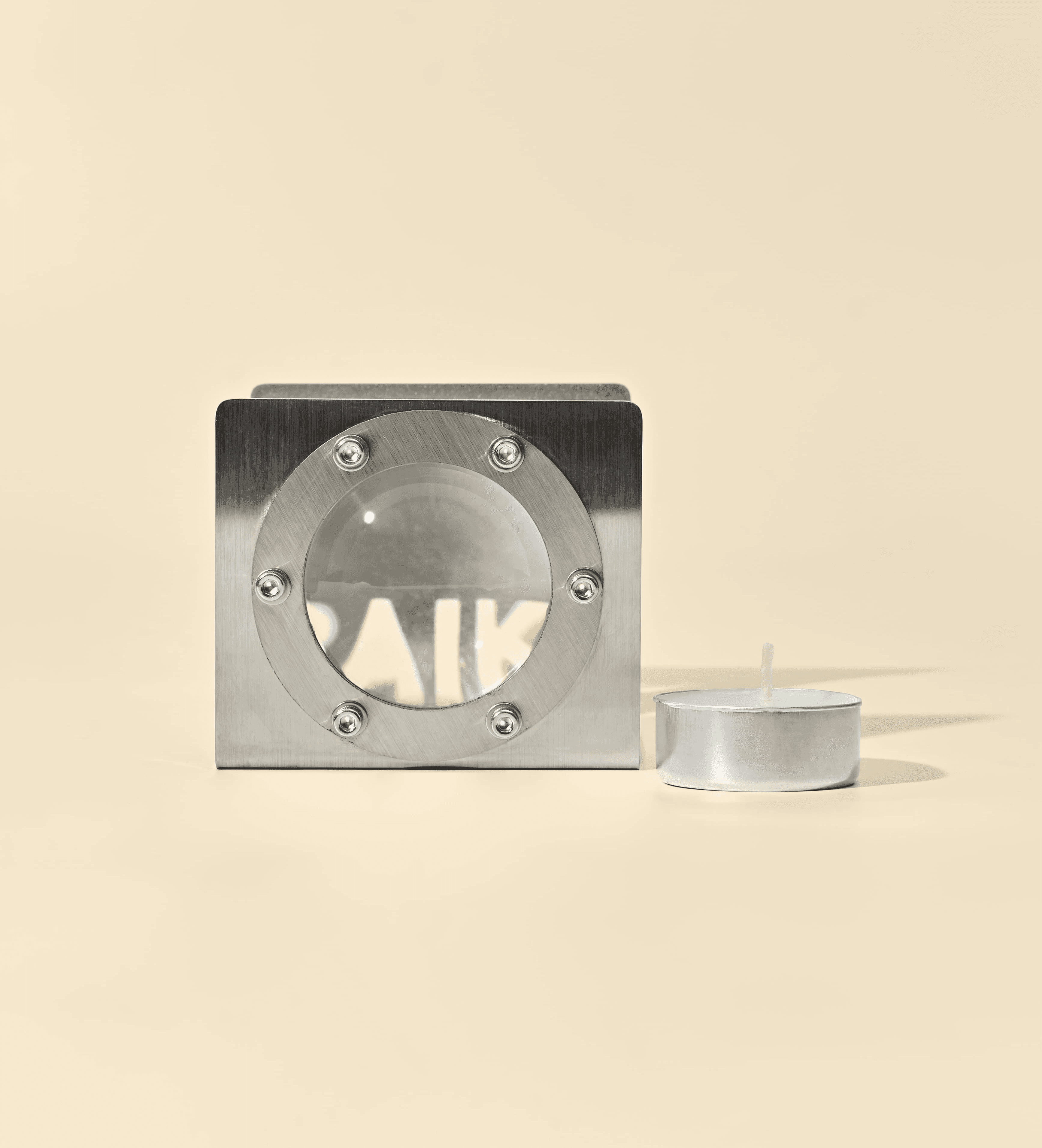 비례와 틈의 조화를 표현한 금속 구조물 설치 뷰 03 – Proportional Gap, Studio Underscore