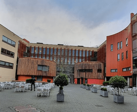 Anglia Ruskin University School of Medicine campus building