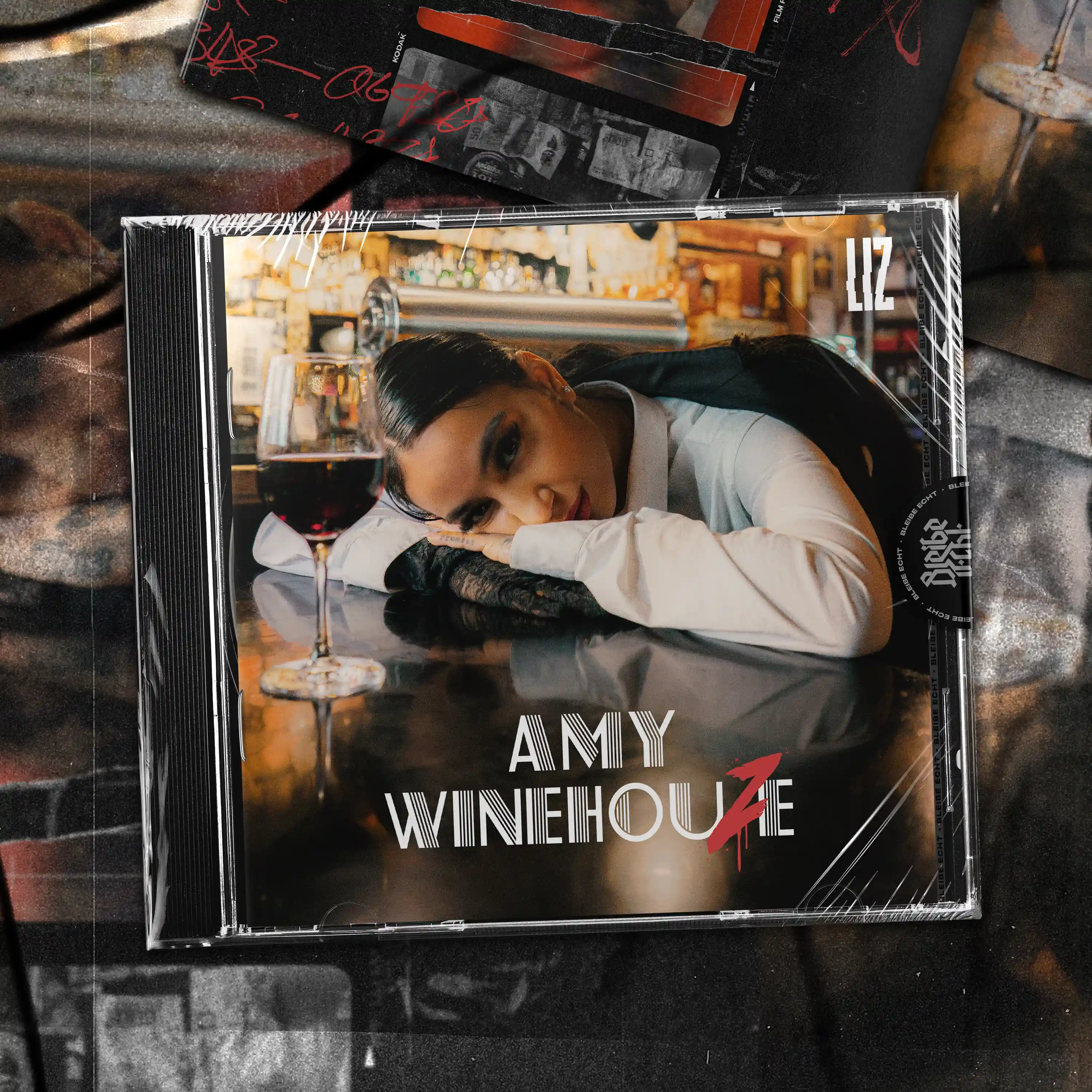 LIZ – Amy Winehouze CD Front View
