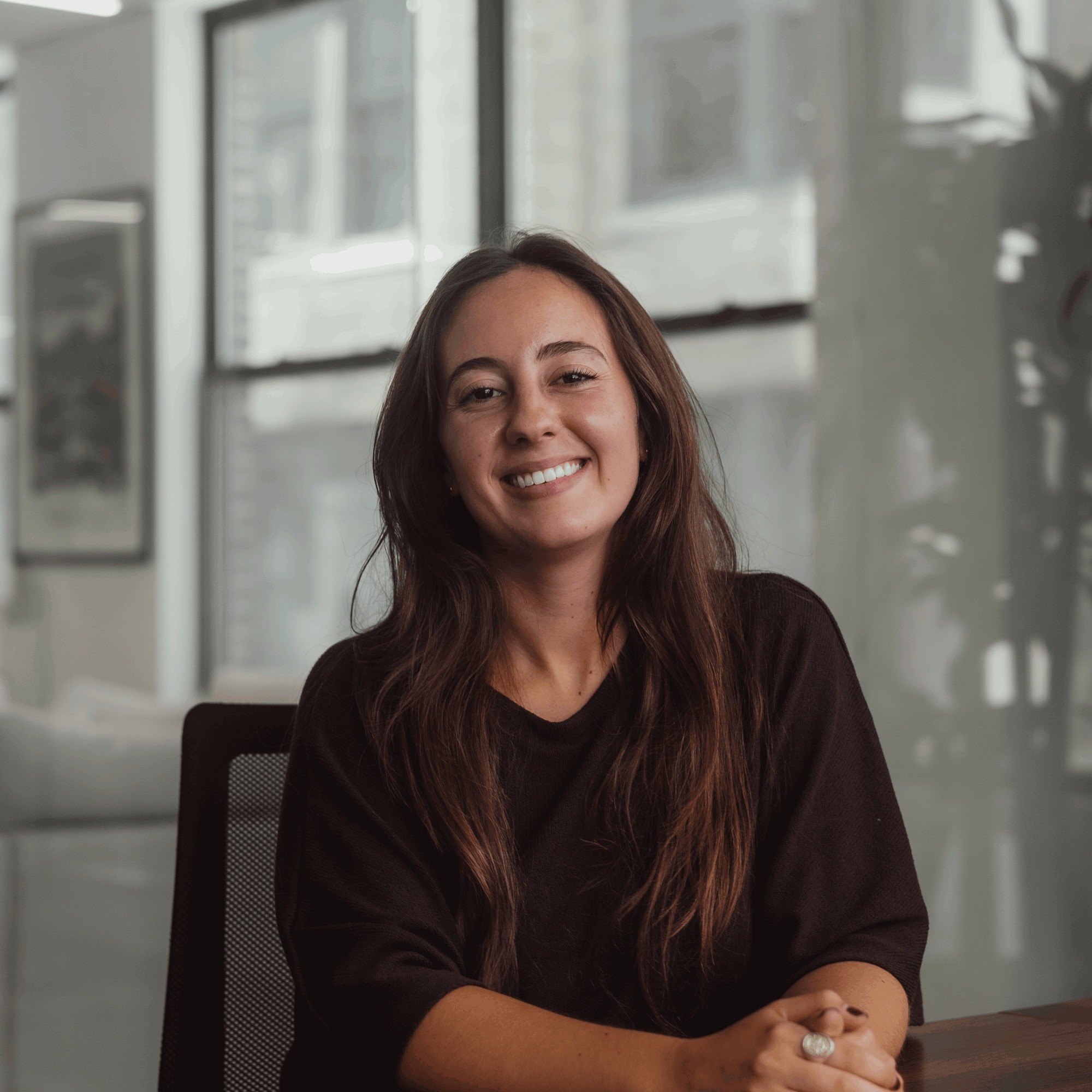 how givecards product team builds its own support workflows with lorikeet