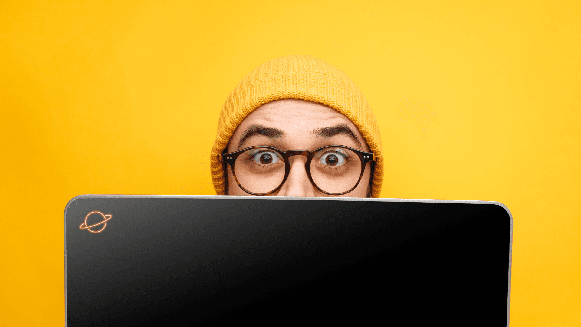 Salesguy working on CRM