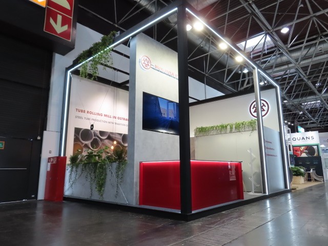 Exhibition stand