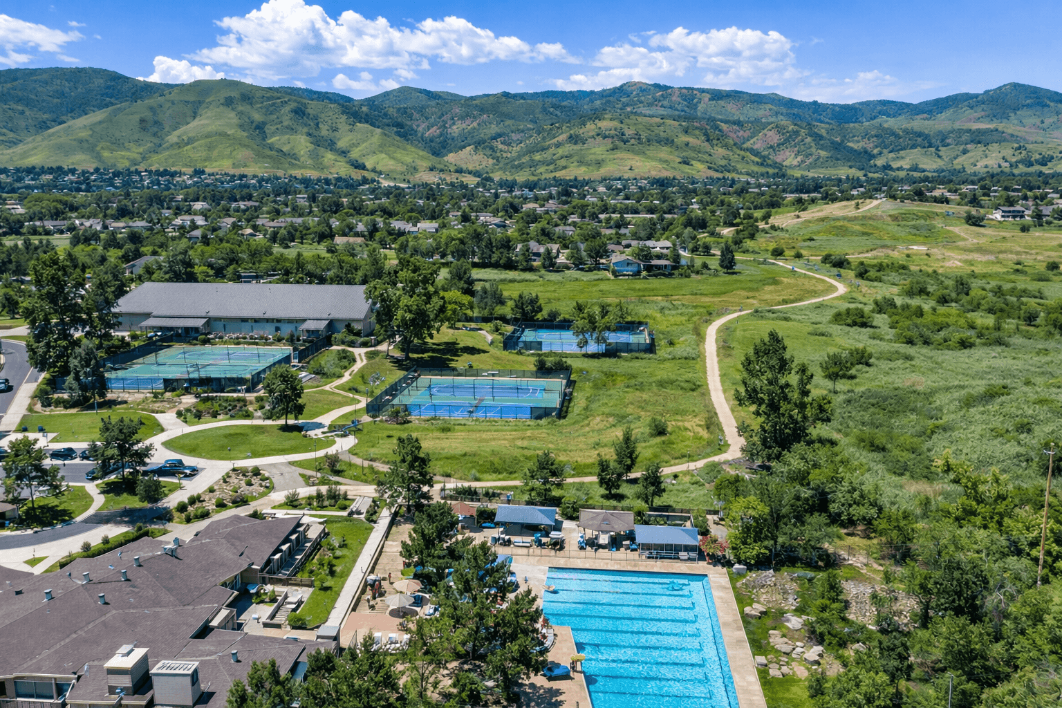 Red rock formations and neighborhood views in Ken Caryl, Colorado — Bergan & Co property management service area