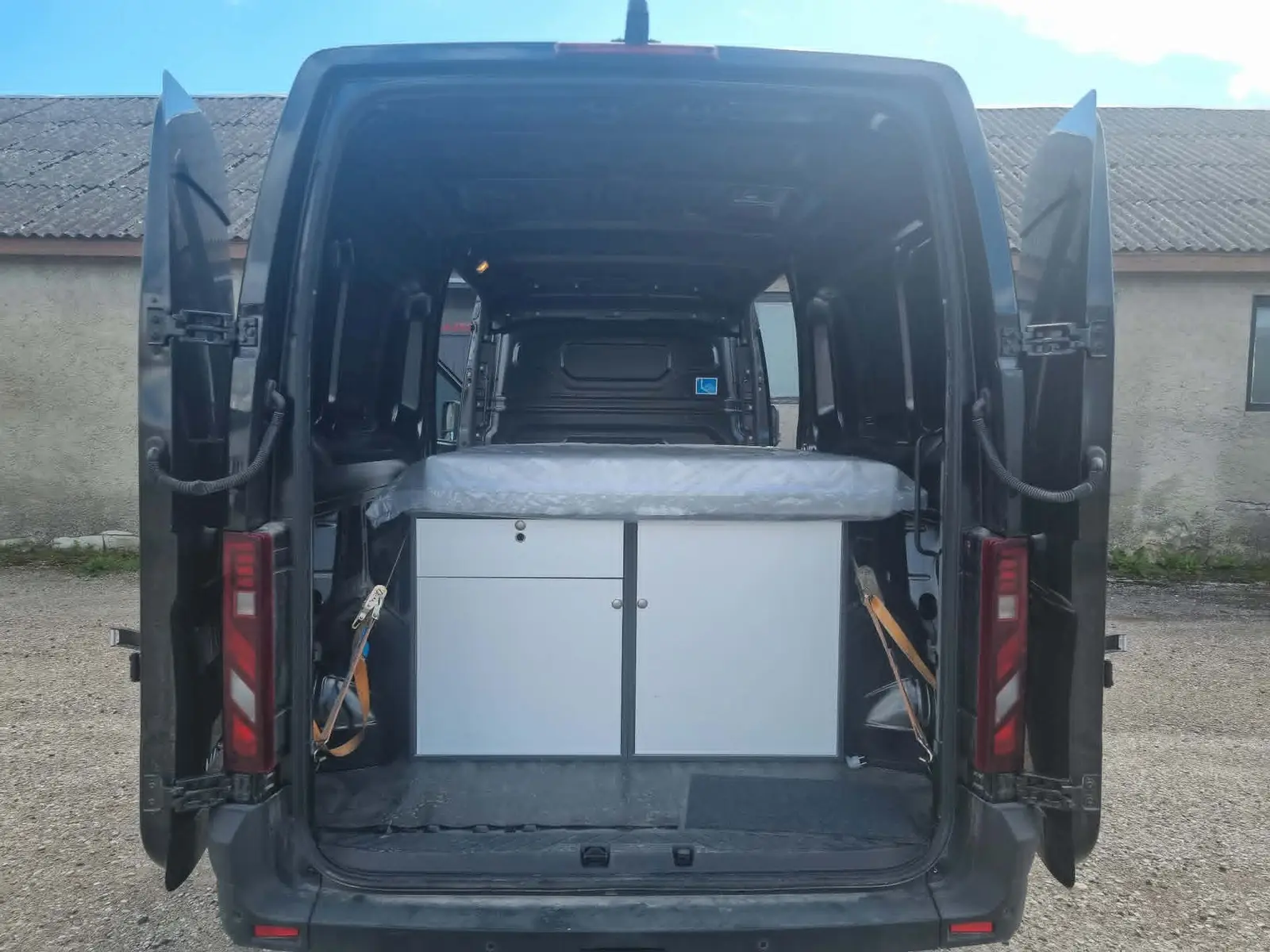 Kit2Go prototüüp kaubiku tagaosas