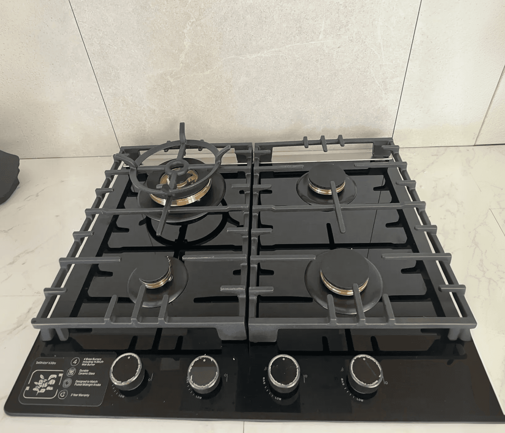 Gas stove