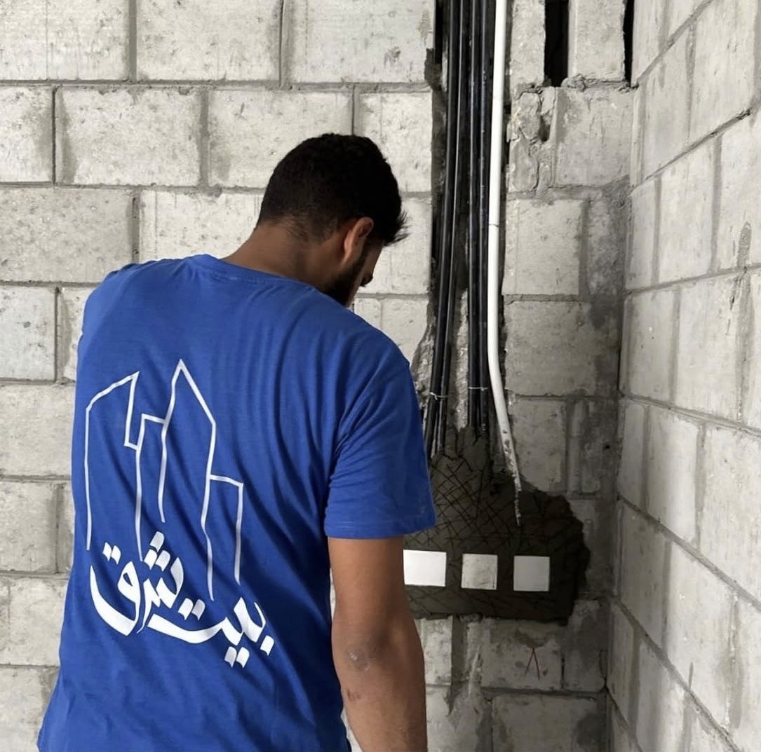 Woman planning about structure