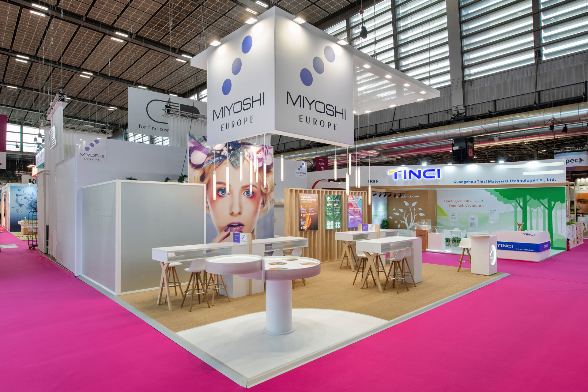 Stand Myoshi by Expace