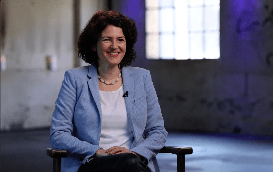 Album Photo Real Mehedi Free Framer Template Photography