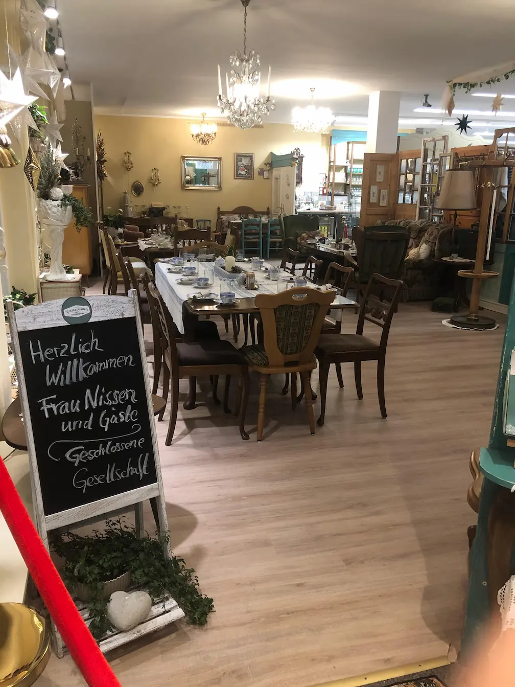 Geschlossende geselschaft