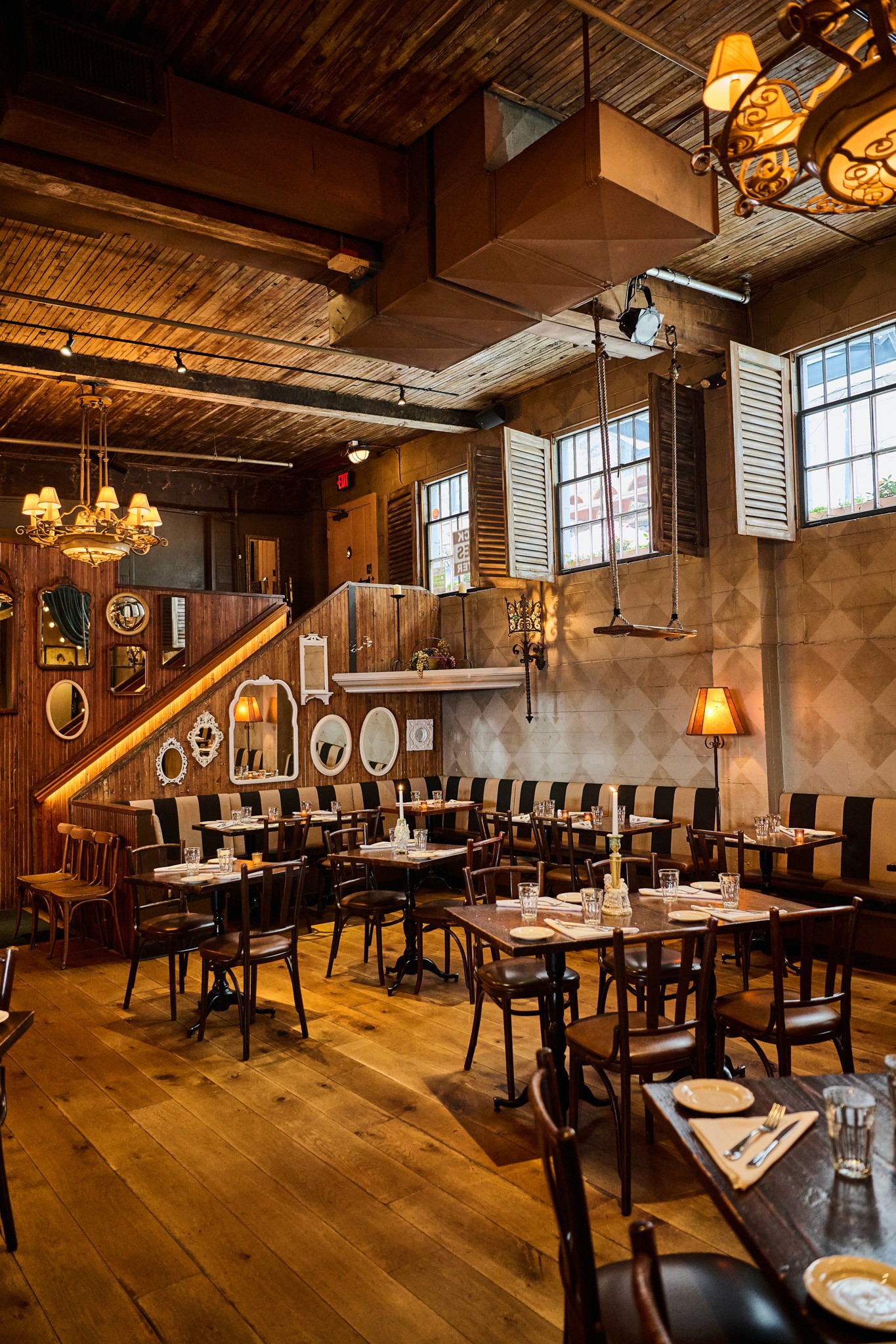 Lounge and front door