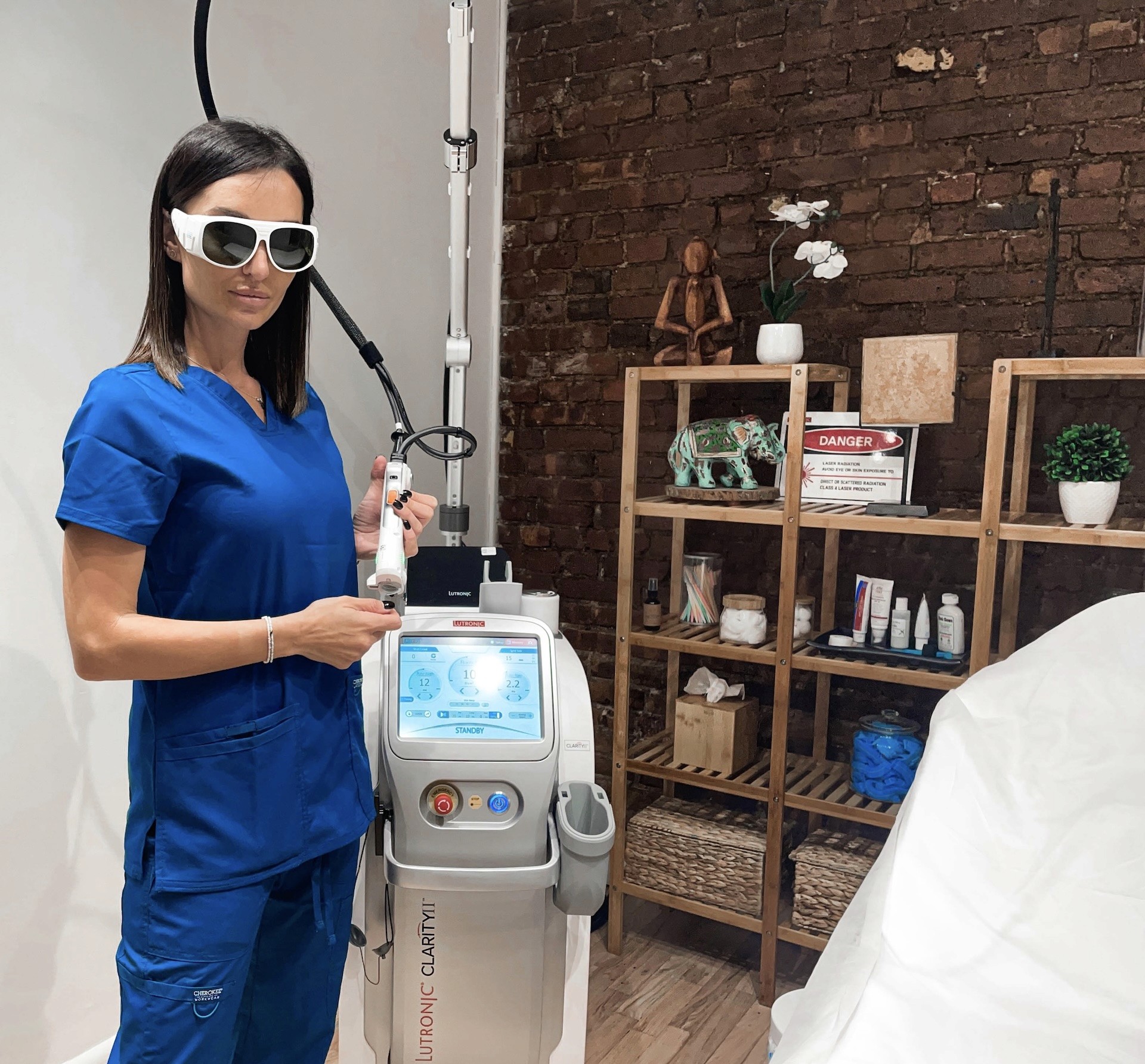 Licensed Esthetician Ecous Laser