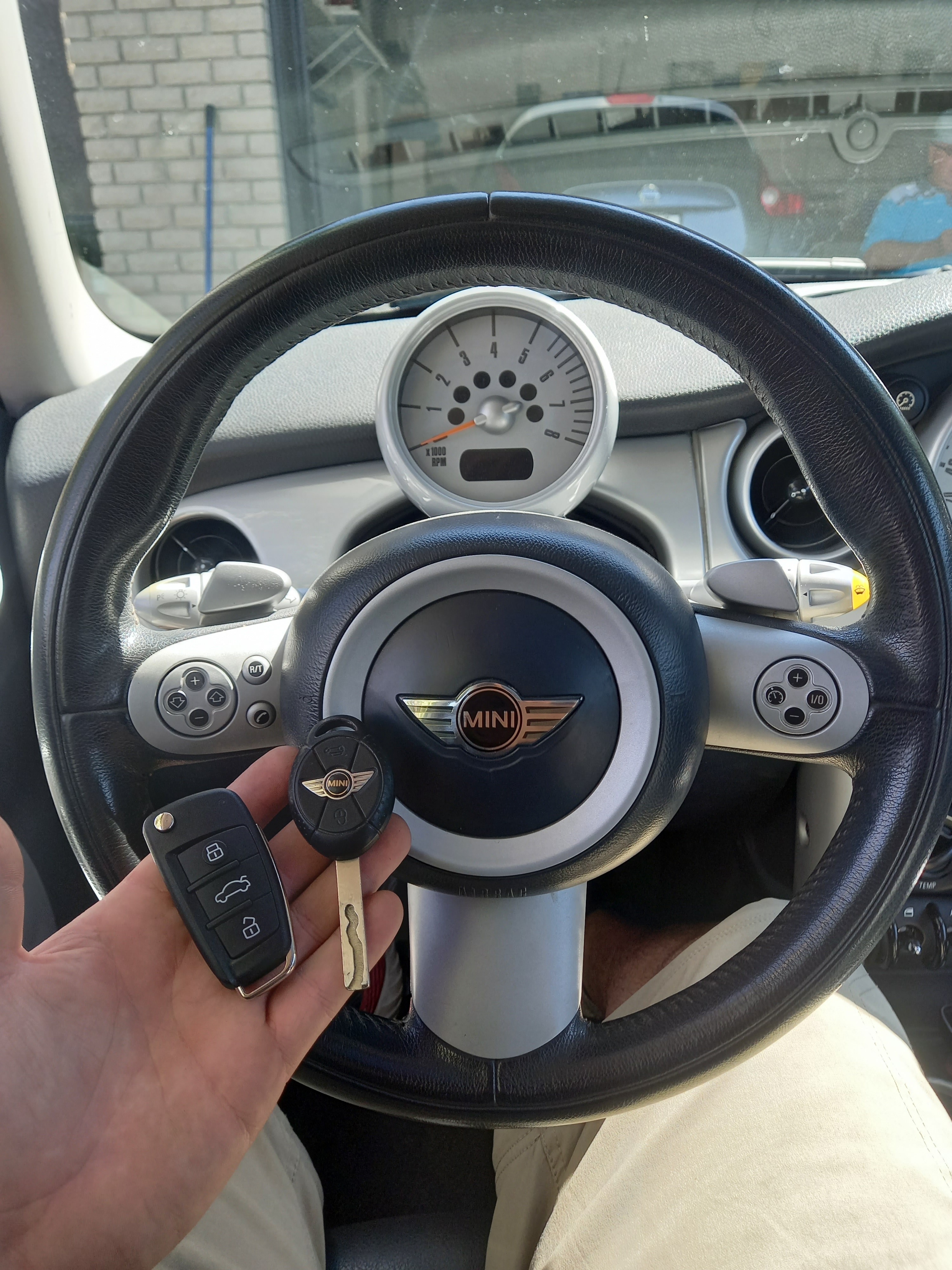 jeep wrangler 2024 car keys made by carkeyaction