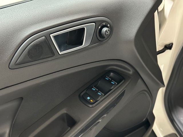 FORD EcoSport 2016 WHITE Gebrauchtwagen - Galeriebild 10