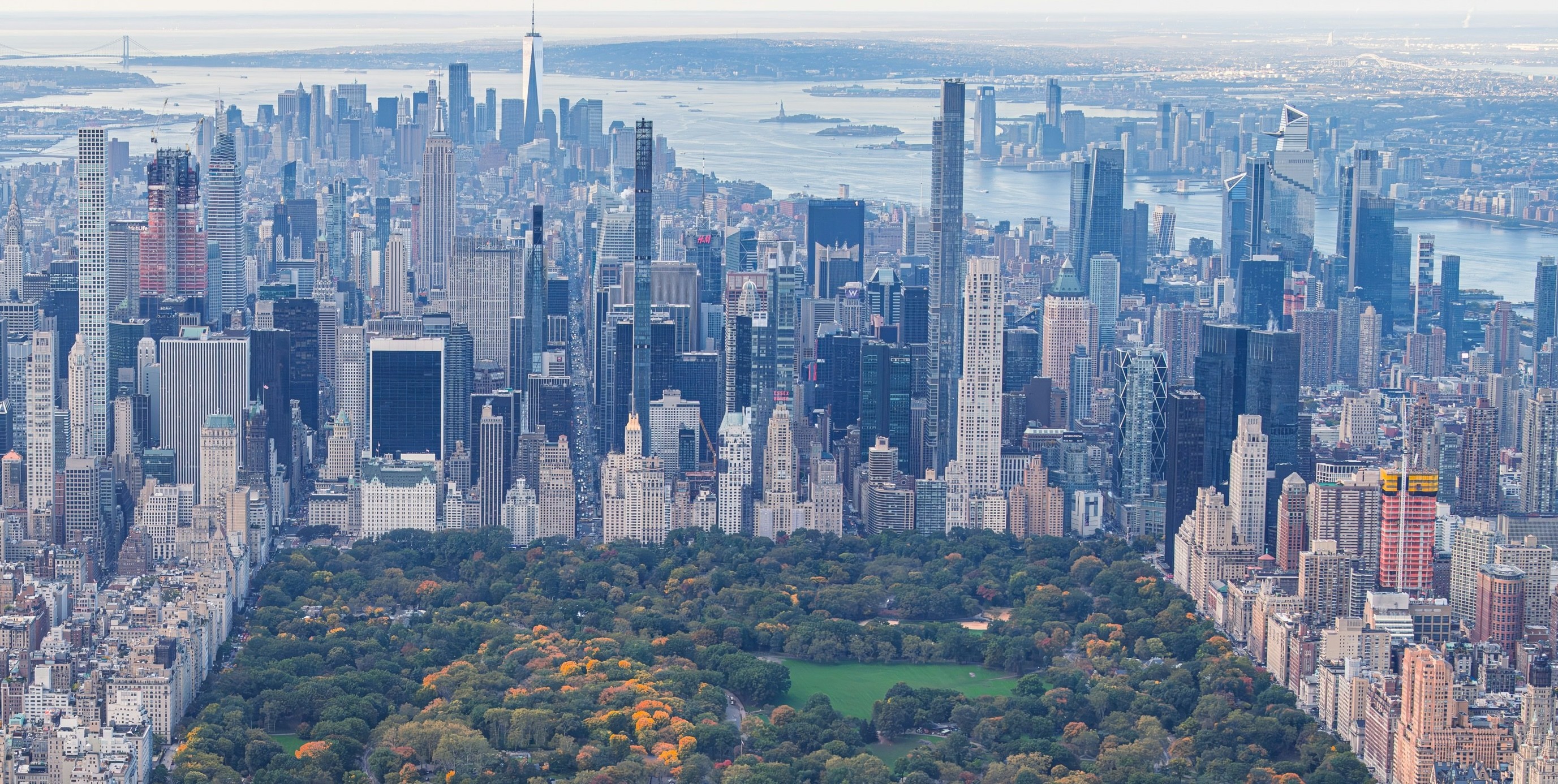 Skyline view of Central Park and Manhattan, symbolizing accessible and inclusive lesbian affirming therapy in NYC for individuals and couples seeking supportive care.