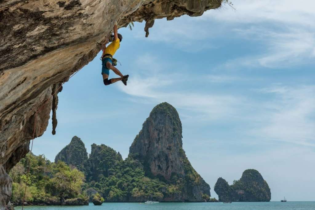 rock climbing in railay