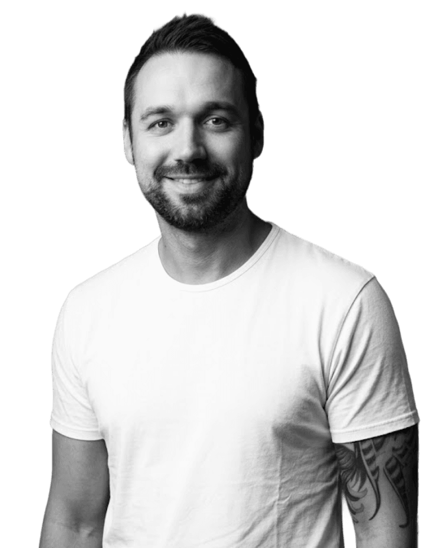 Man in white t-shirt front photo
