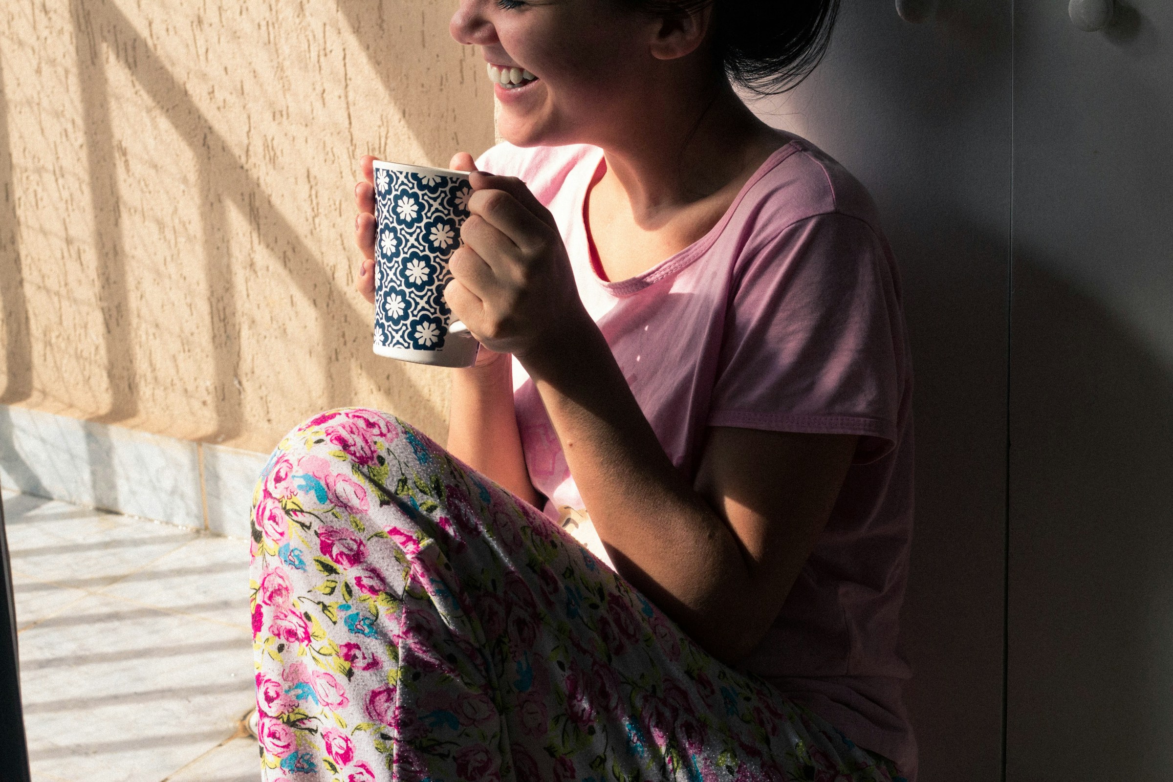 person drinking coffee - Best Morning Routine