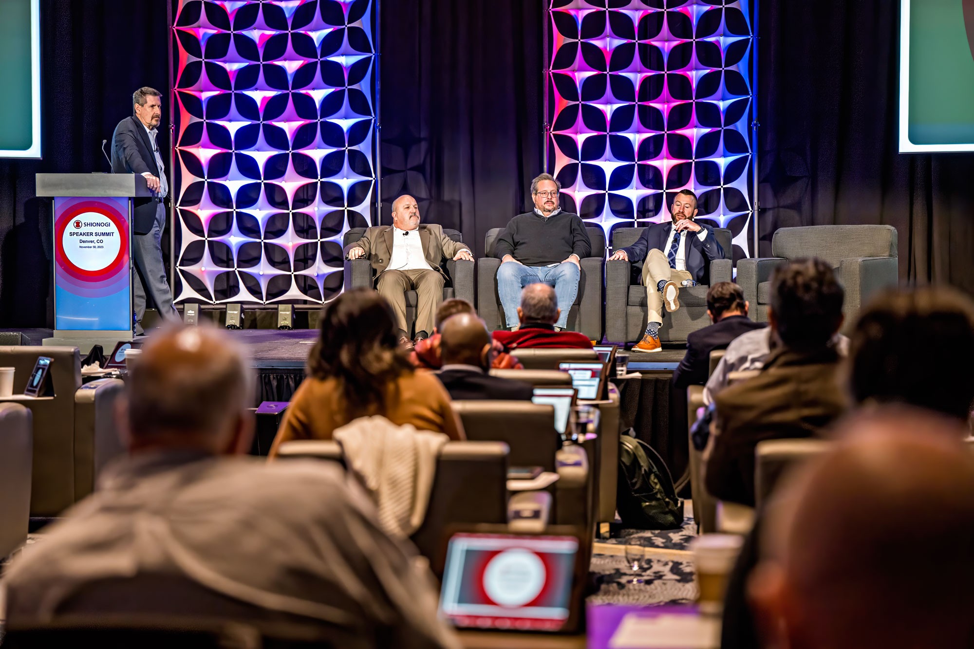 jonathan-phillips-photography-conferences-photo-49