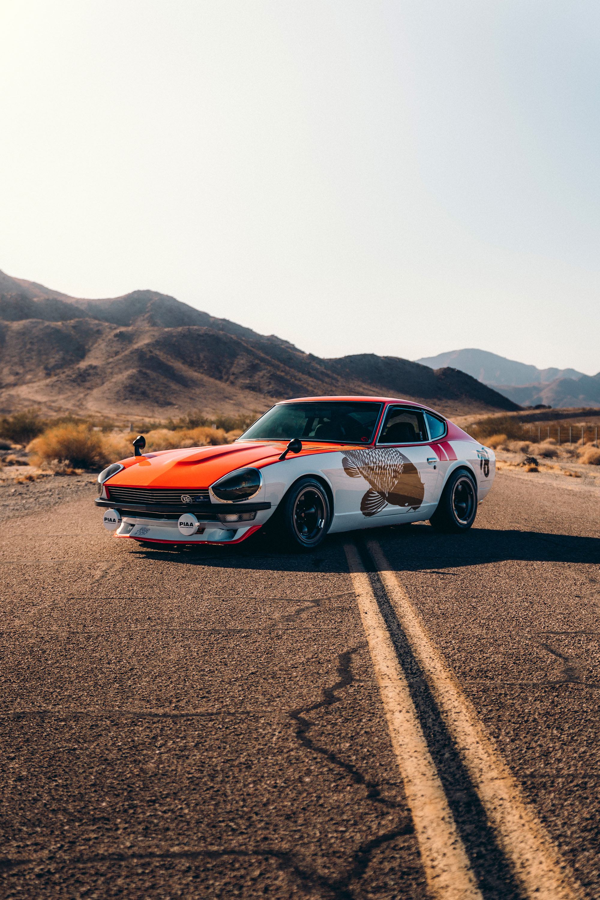 INOZETEK Sung KangStudent Driver Sunset Orange Datsun 240z