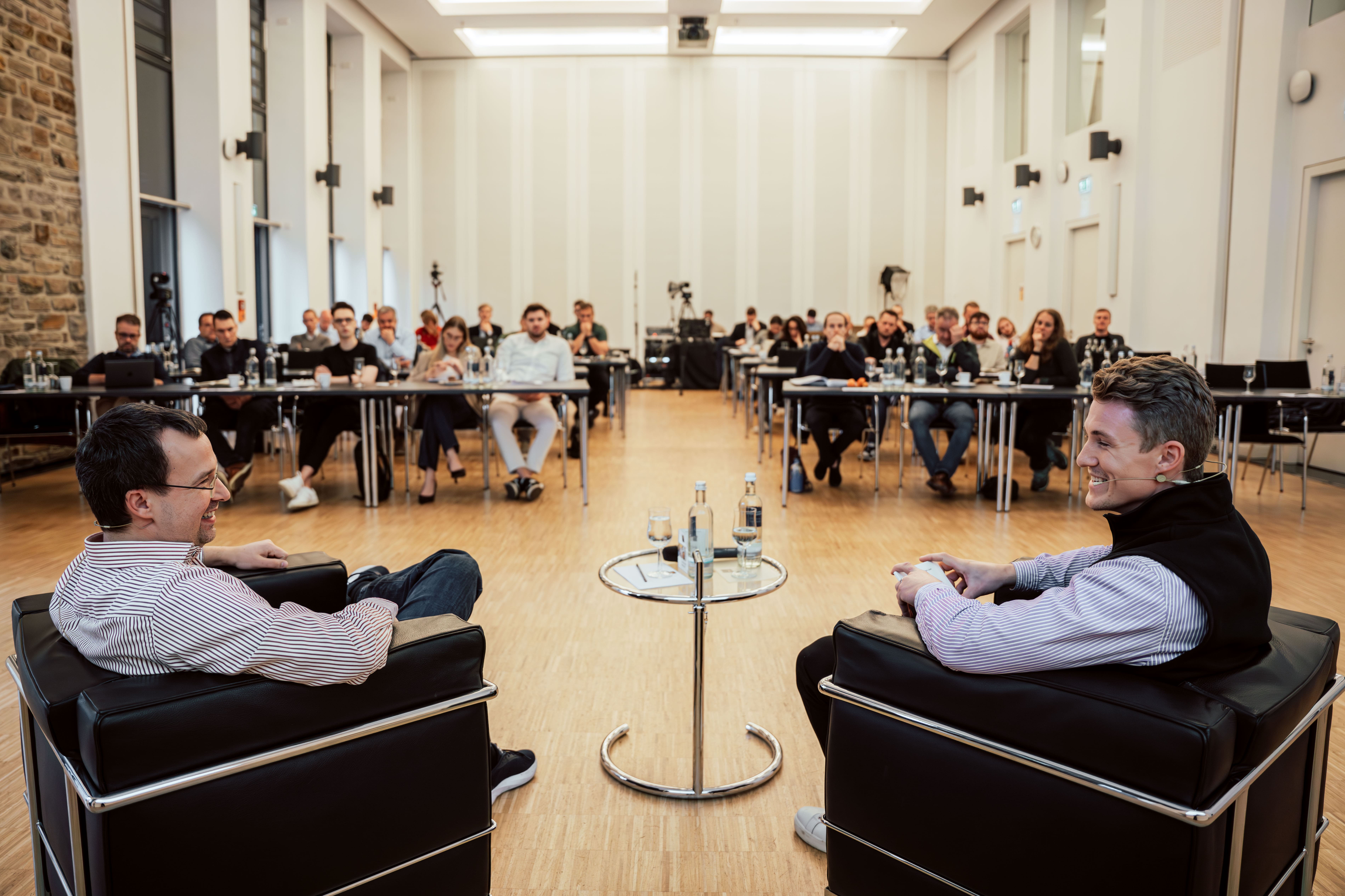 Live Show Gast Dr. Daniel Schamburek