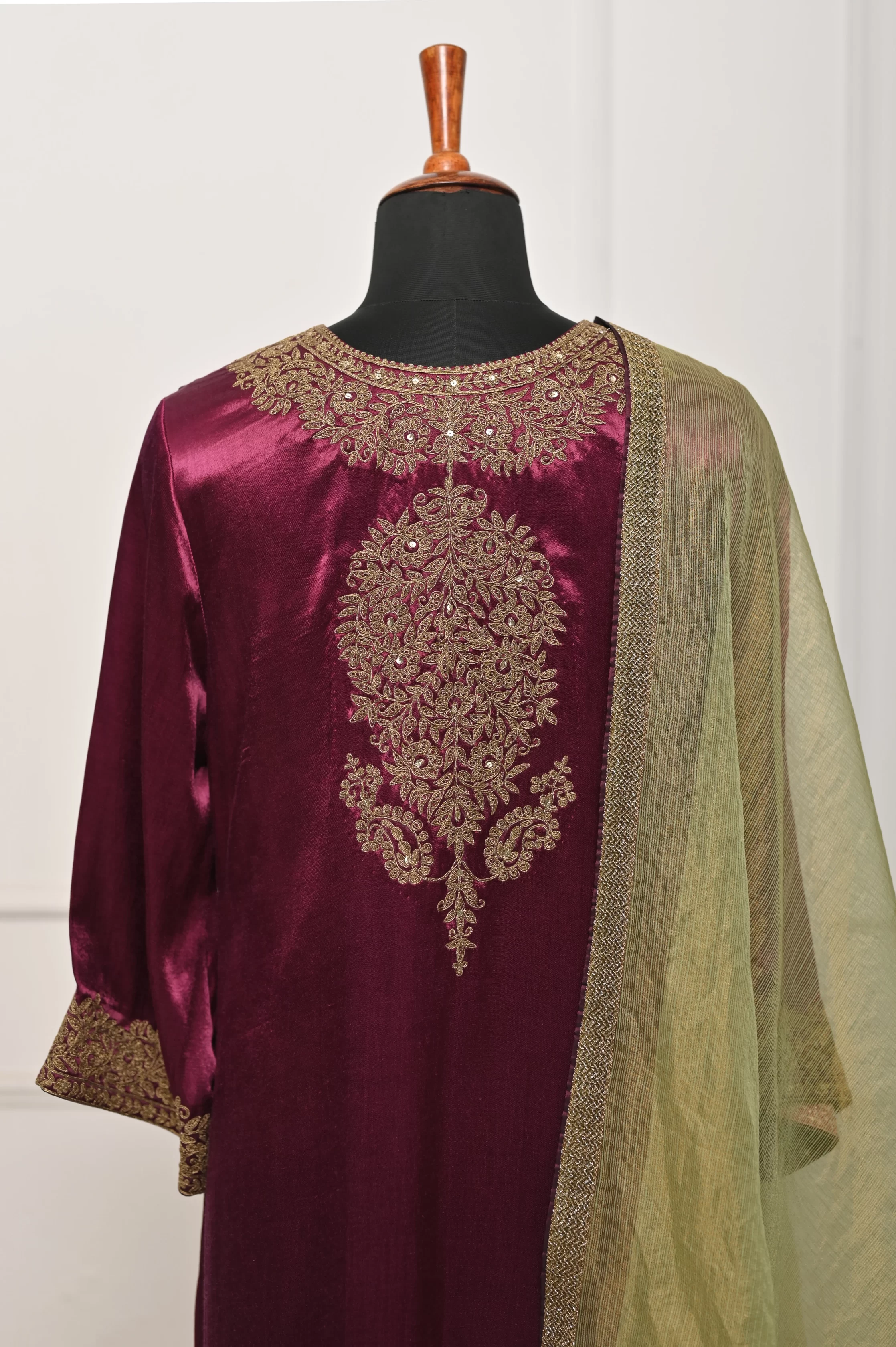 Deep Wine Embroidered Kurta Set 4