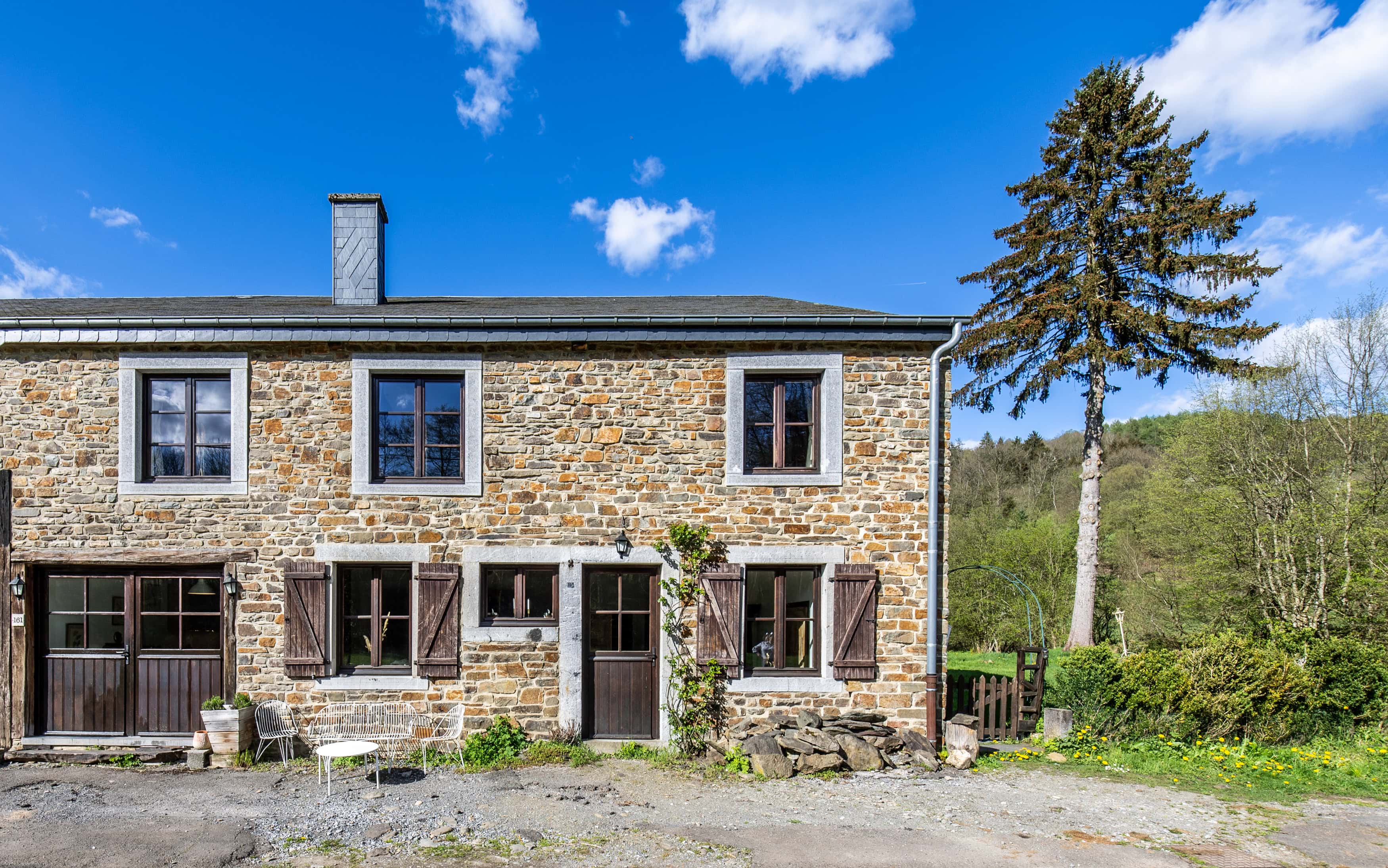 maison ardennes exterieur