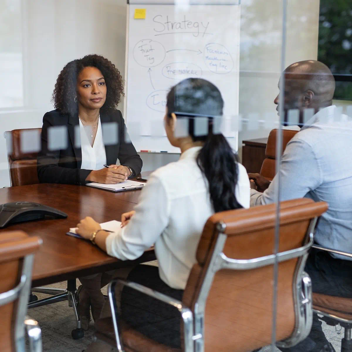 Marketing director stemt campagnes af met sales om outbound en pipeline te verbeteren.