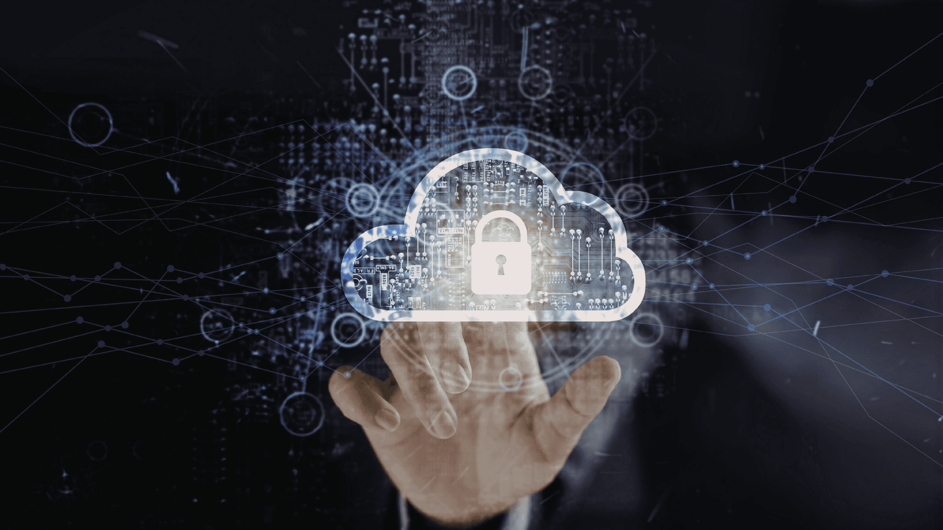 Cloud-Sicherheit: Eine Hand berührt ein virtuelles, leuchtendes Wolken-Symbol, in dessen Zentrum sich ein Vorhängeschloss befindet.